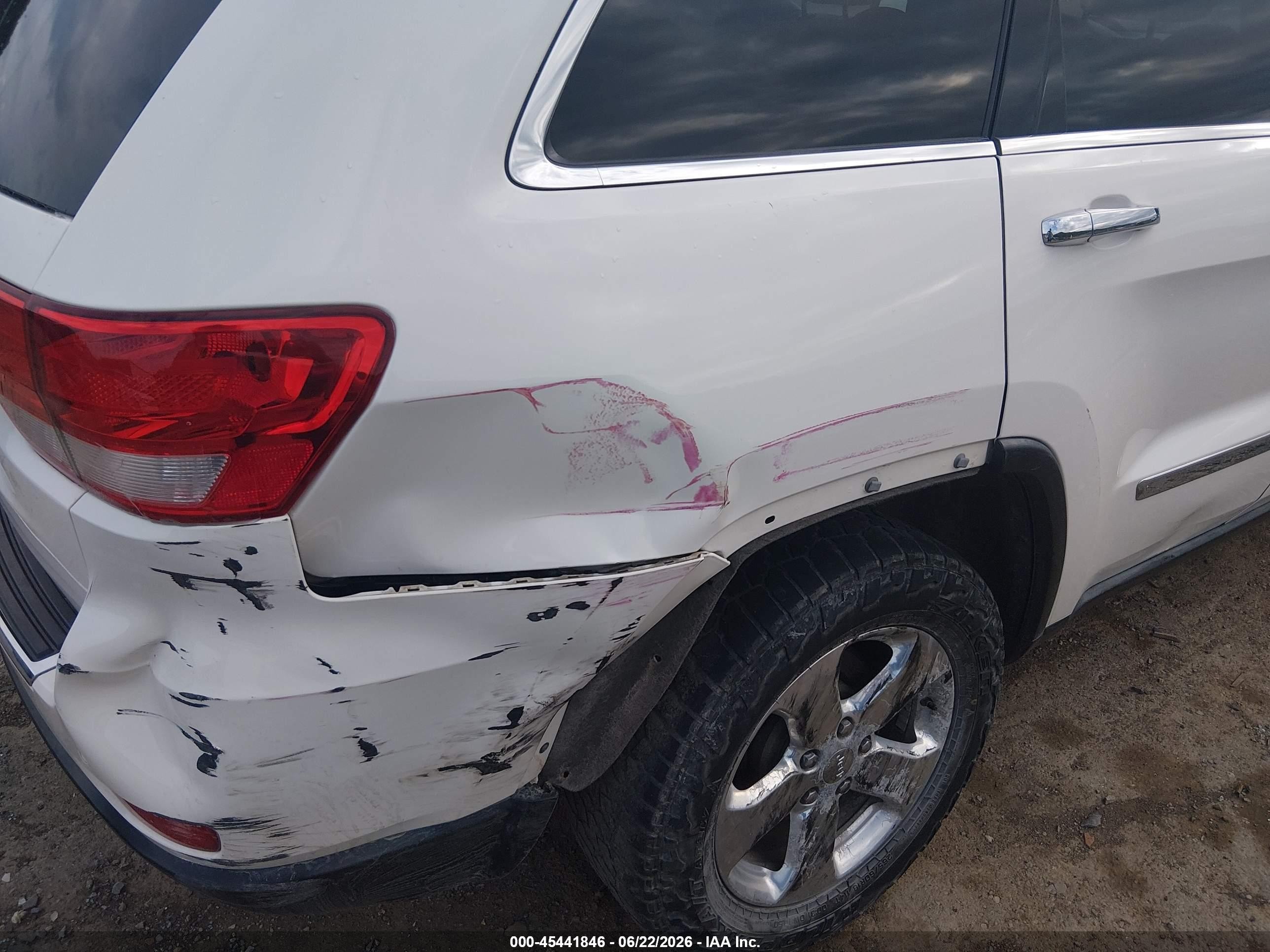 2011 Jeep Grand Cherokee Limited White vin: 1J4RR5GG3BC641572