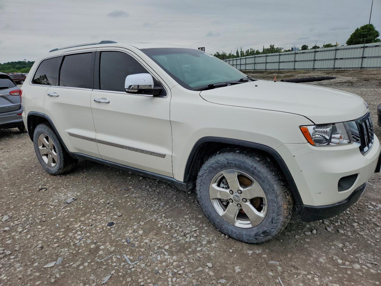2011 Jeep Grand Cherokee Limited White vin: 1J4RR5GG4BC605132