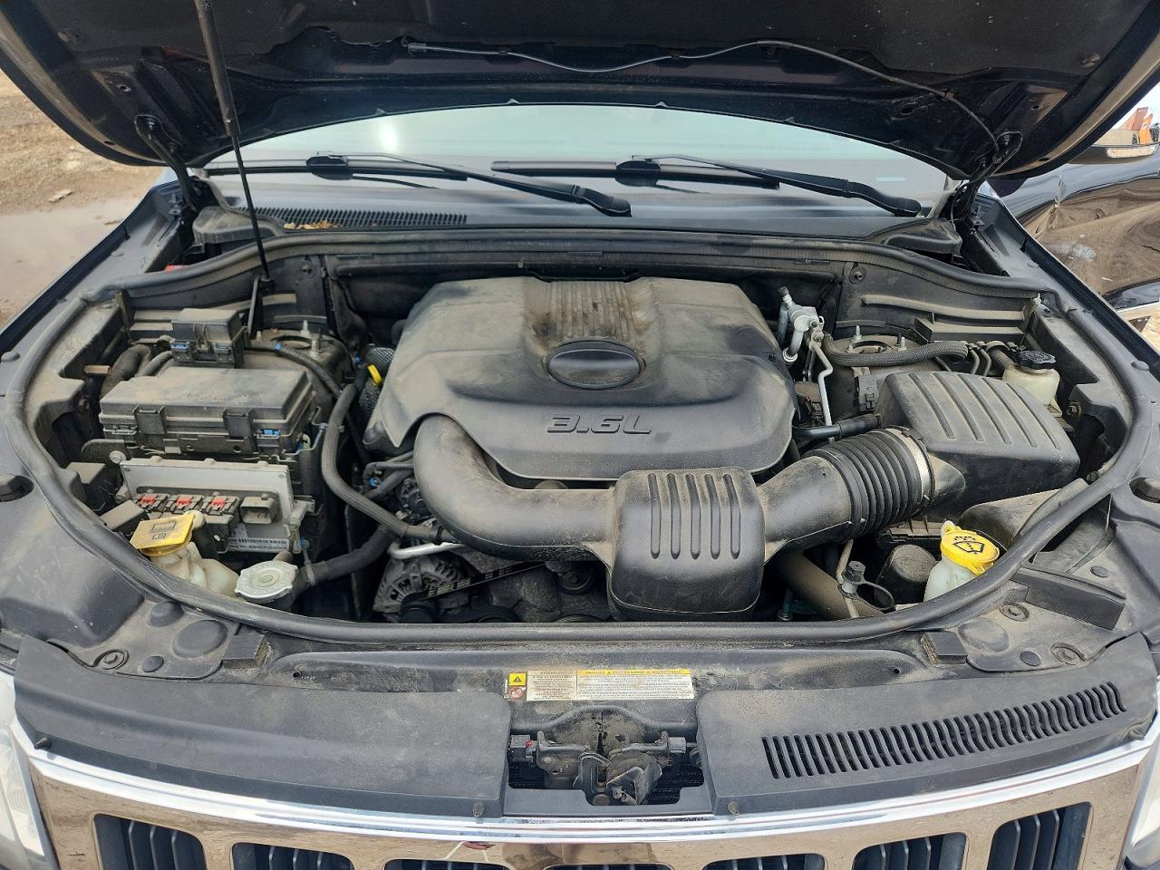 2011 Jeep Grand Cherokee Limited Black vin: 1J4RR5GG7BC655099