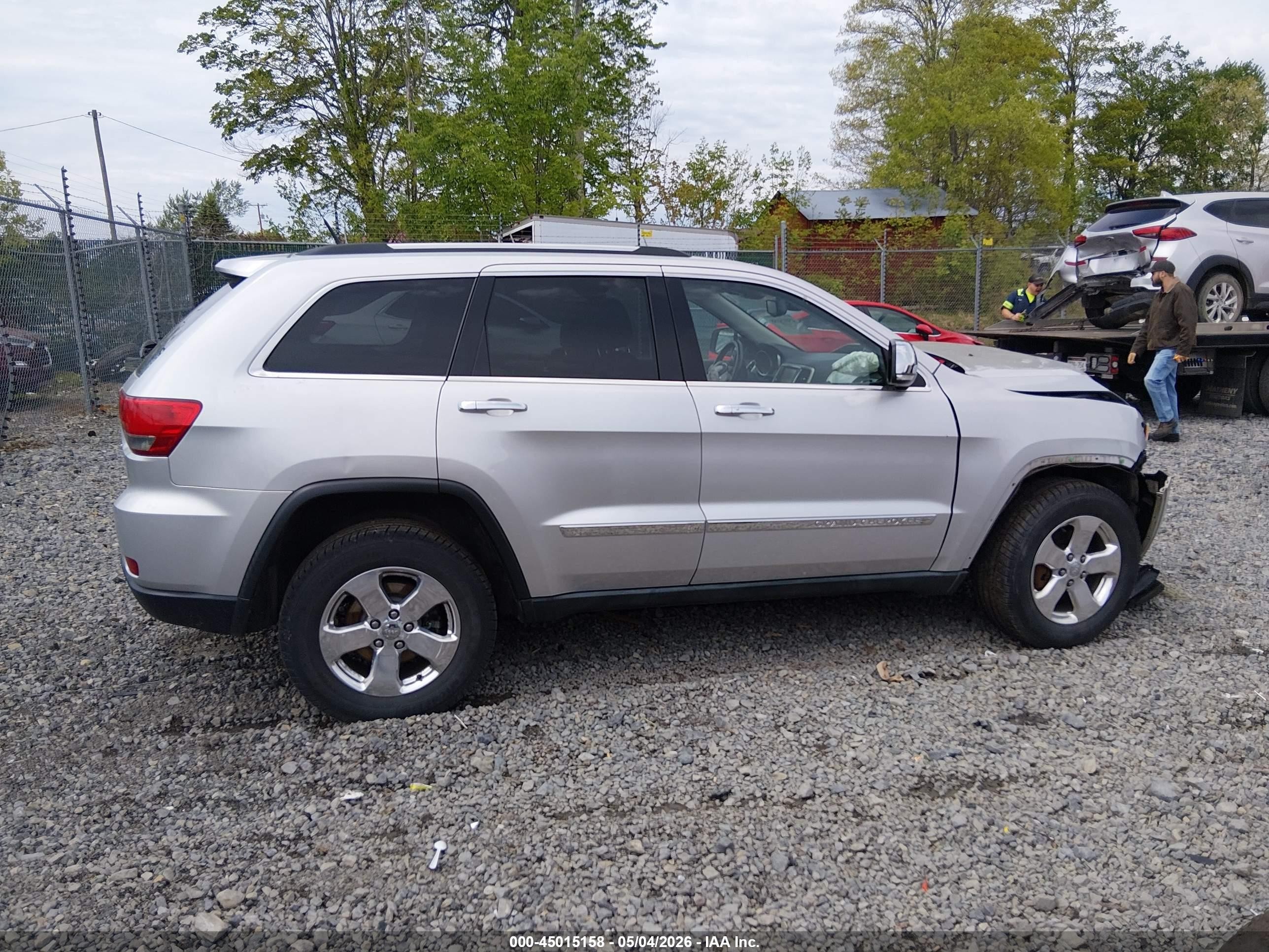 2011 Jeep Grand Cherokee Limited Серый vin: 1J4RR5GG8BC524876