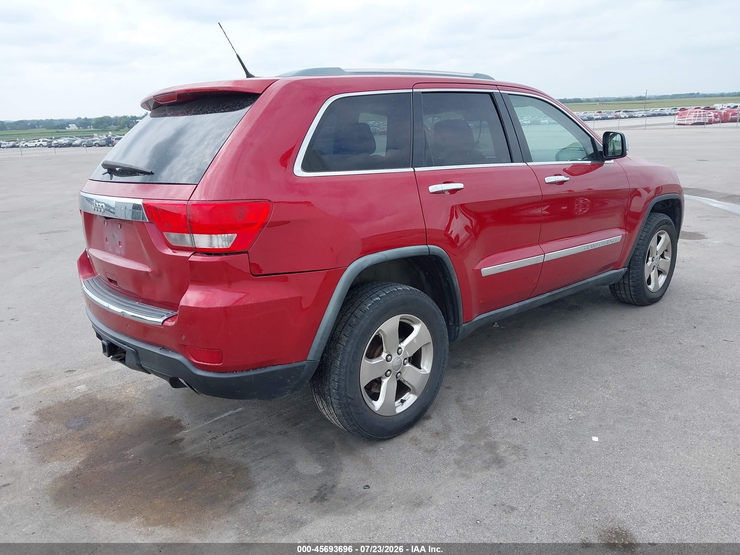 2011 Jeep Grand Cherokee Limited Красный vin: 1J4RR5GG9BC586528