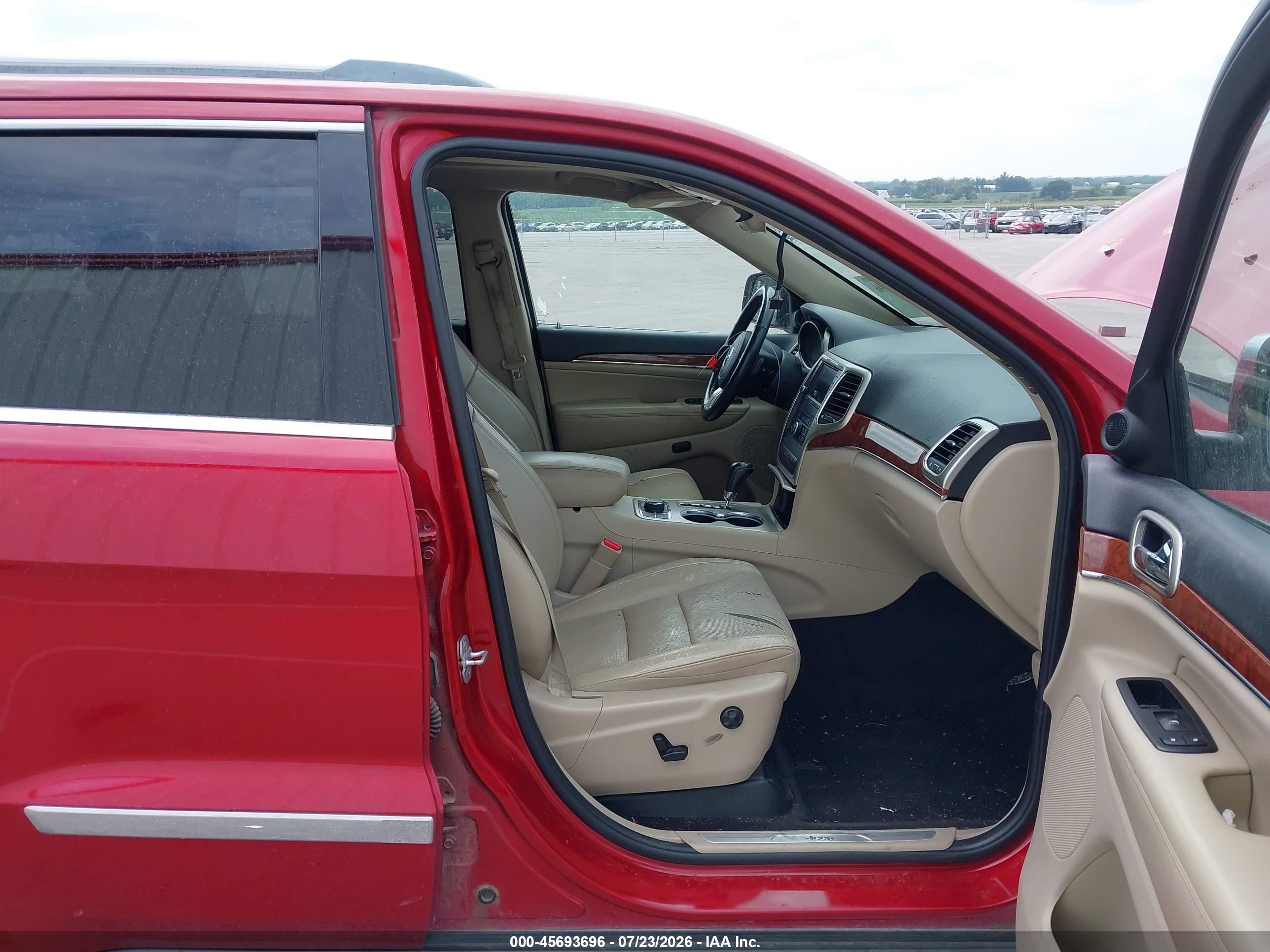 2011 Jeep Grand Cherokee Limited Красный vin: 1J4RR5GG9BC586528