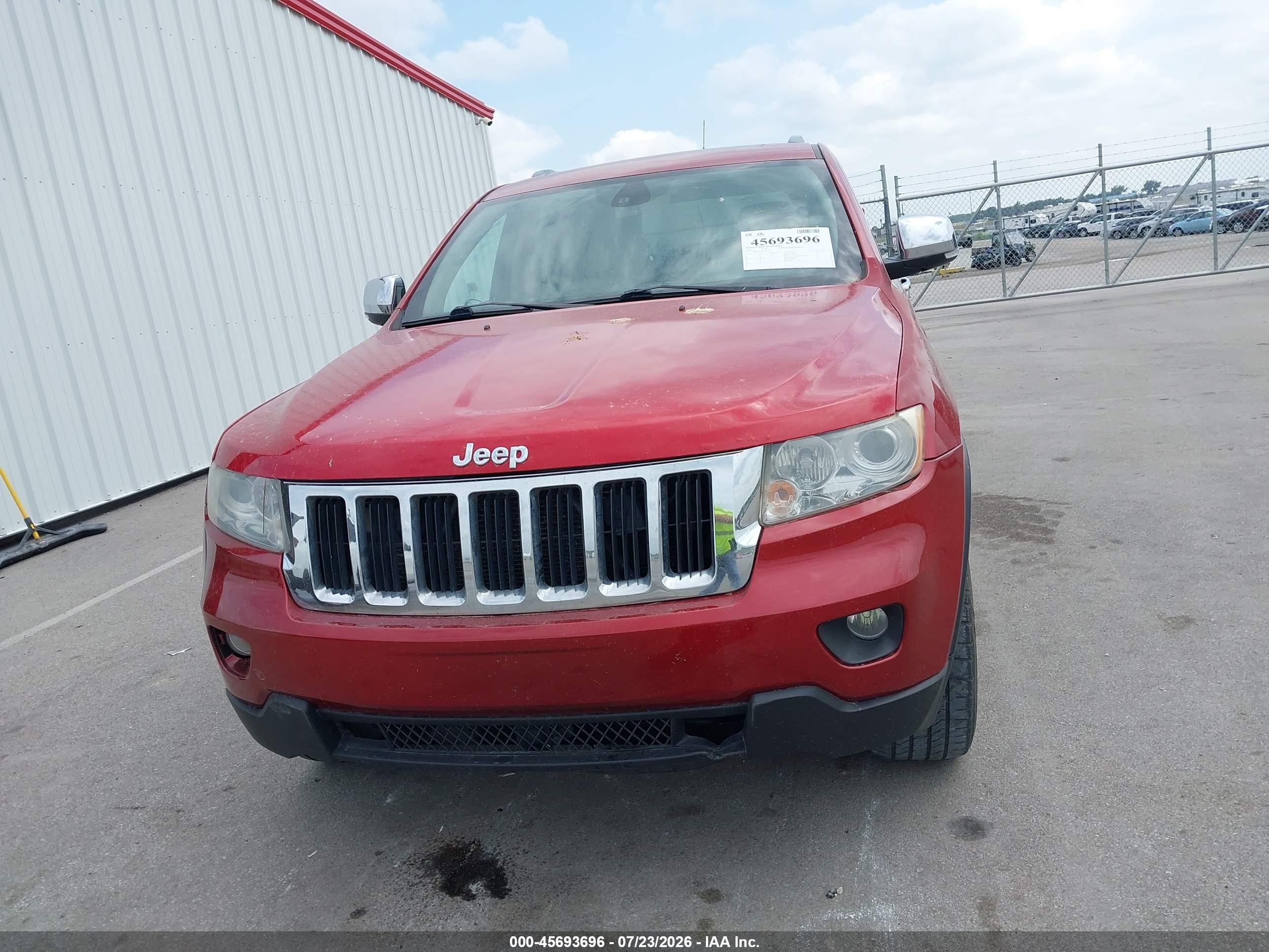 2011 Jeep Grand Cherokee Limited Красный vin: 1J4RR5GG9BC586528
