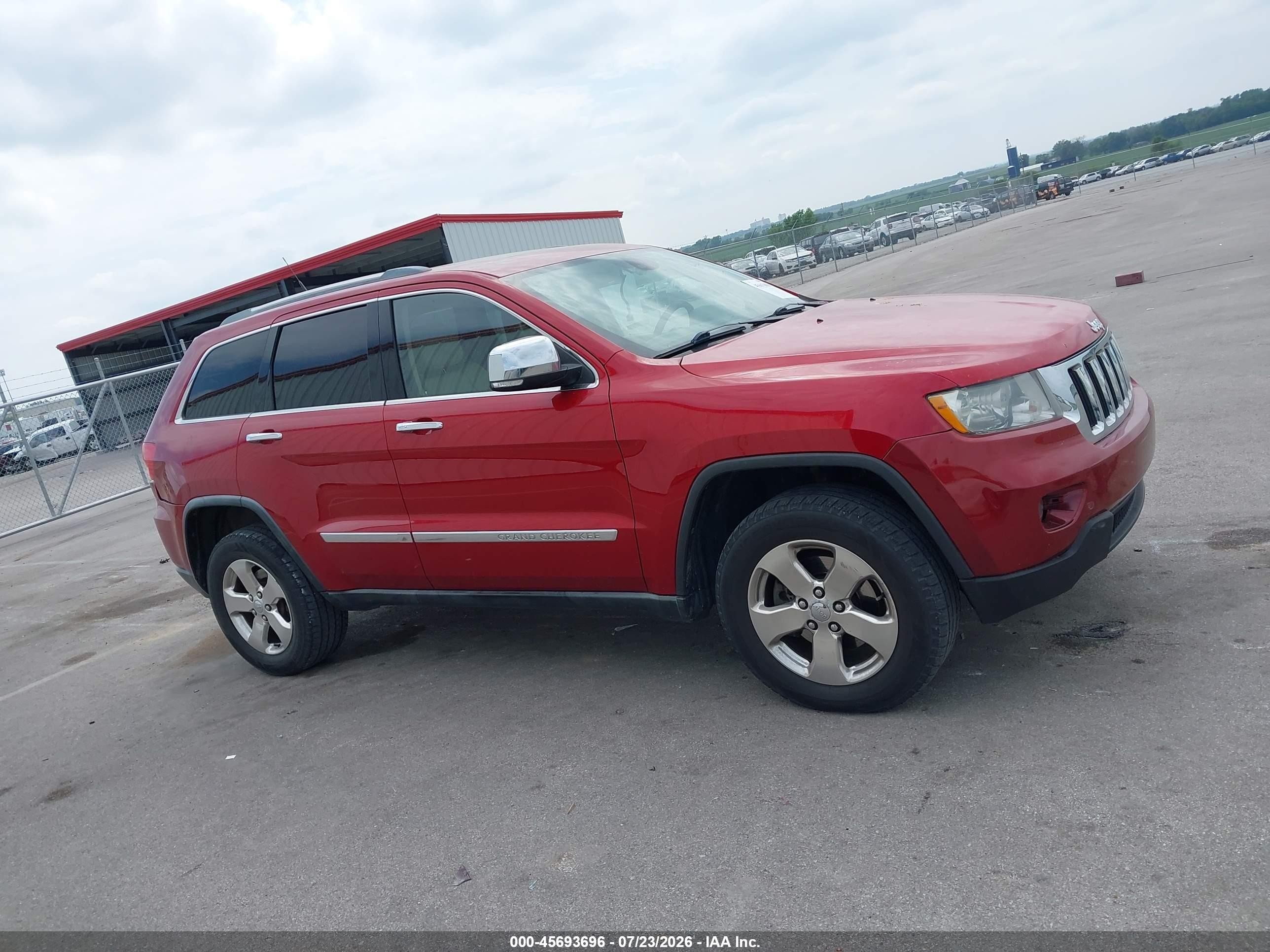 2011 Jeep Grand Cherokee Limited Красный vin: 1J4RR5GG9BC586528