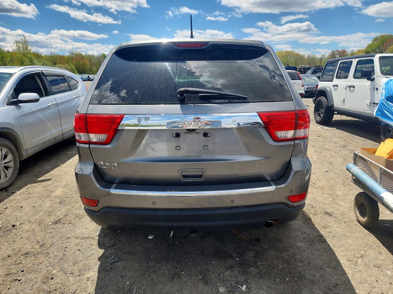 2011 Jeep Grand Cherokee Limited Серый vin: 1J4RR5GG9BC655301