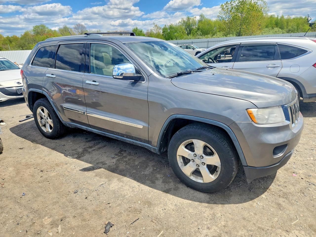 2011 Jeep Grand Cherokee Limited Серый vin: 1J4RR5GG9BC655301