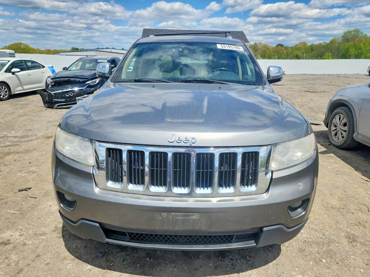 2011 Jeep Grand Cherokee Limited Серый vin: 1J4RR5GG9BC655301