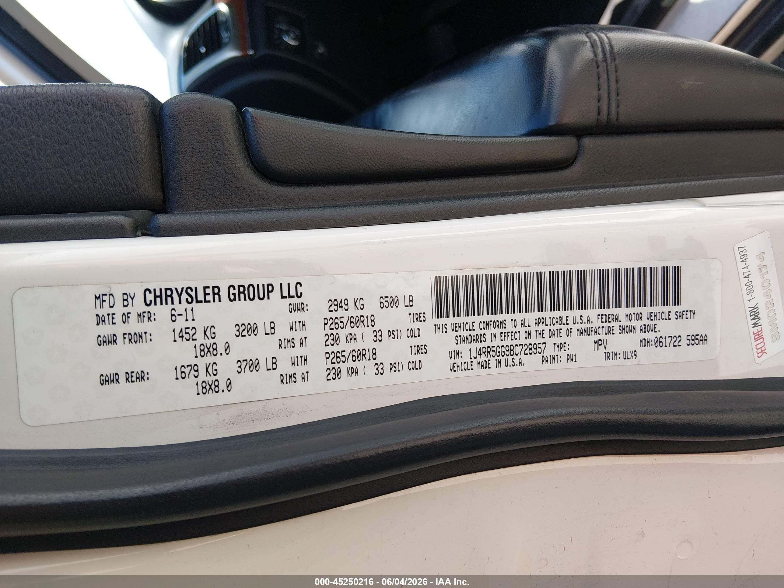 2011 Jeep Grand Cherokee Limited White vin: 1J4RR5GG9BC728957