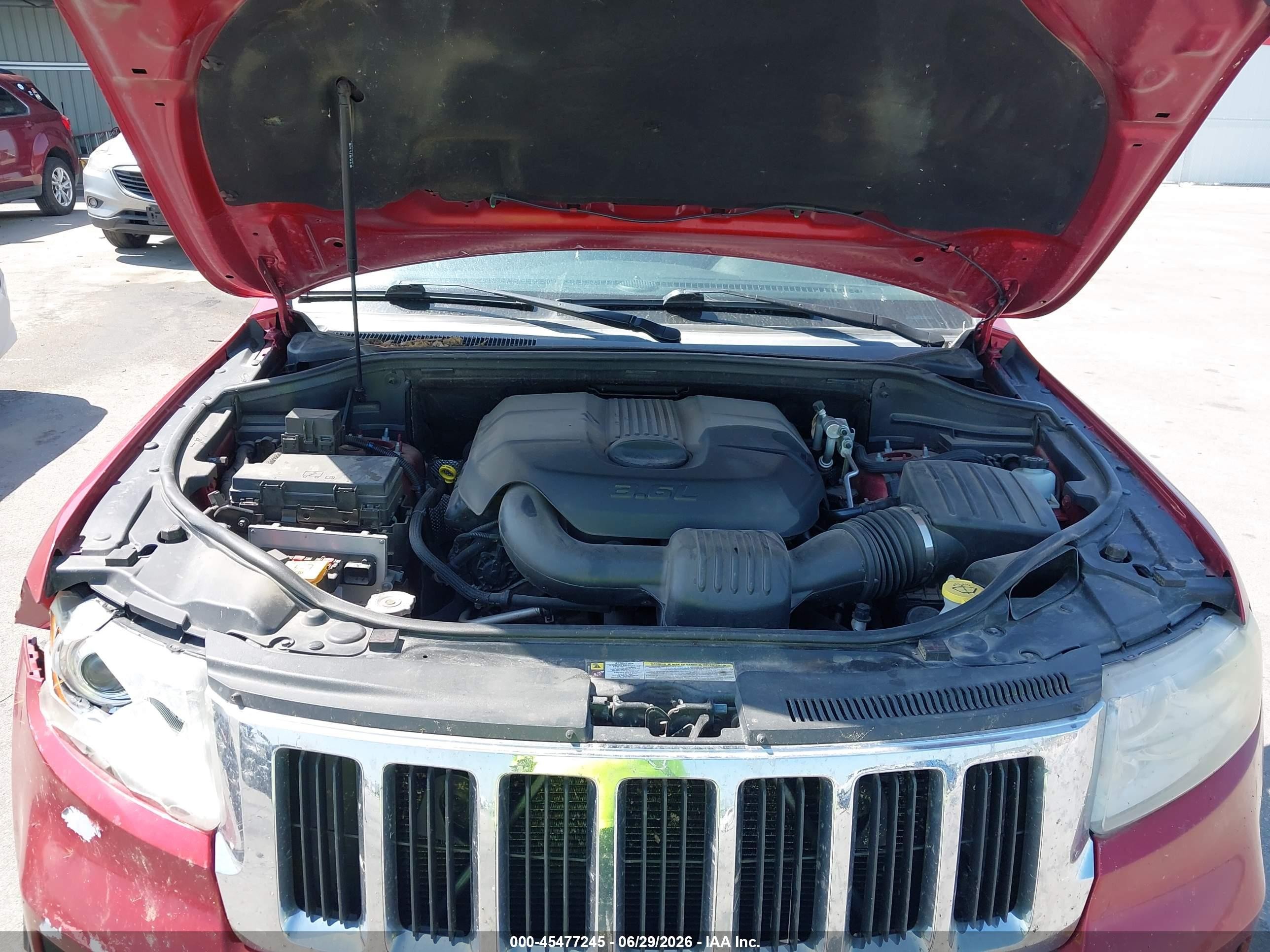 2011 Jeep Grand Cherokee Limited Red vin: 1J4RR5GGXBC556132