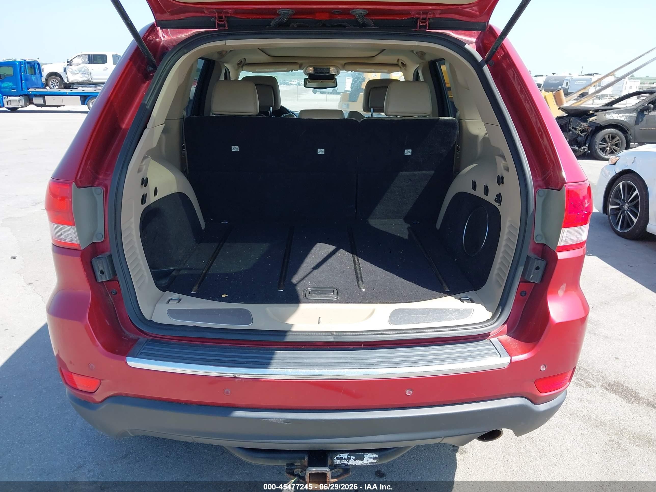 2011 Jeep Grand Cherokee Limited Red vin: 1J4RR5GGXBC556132
