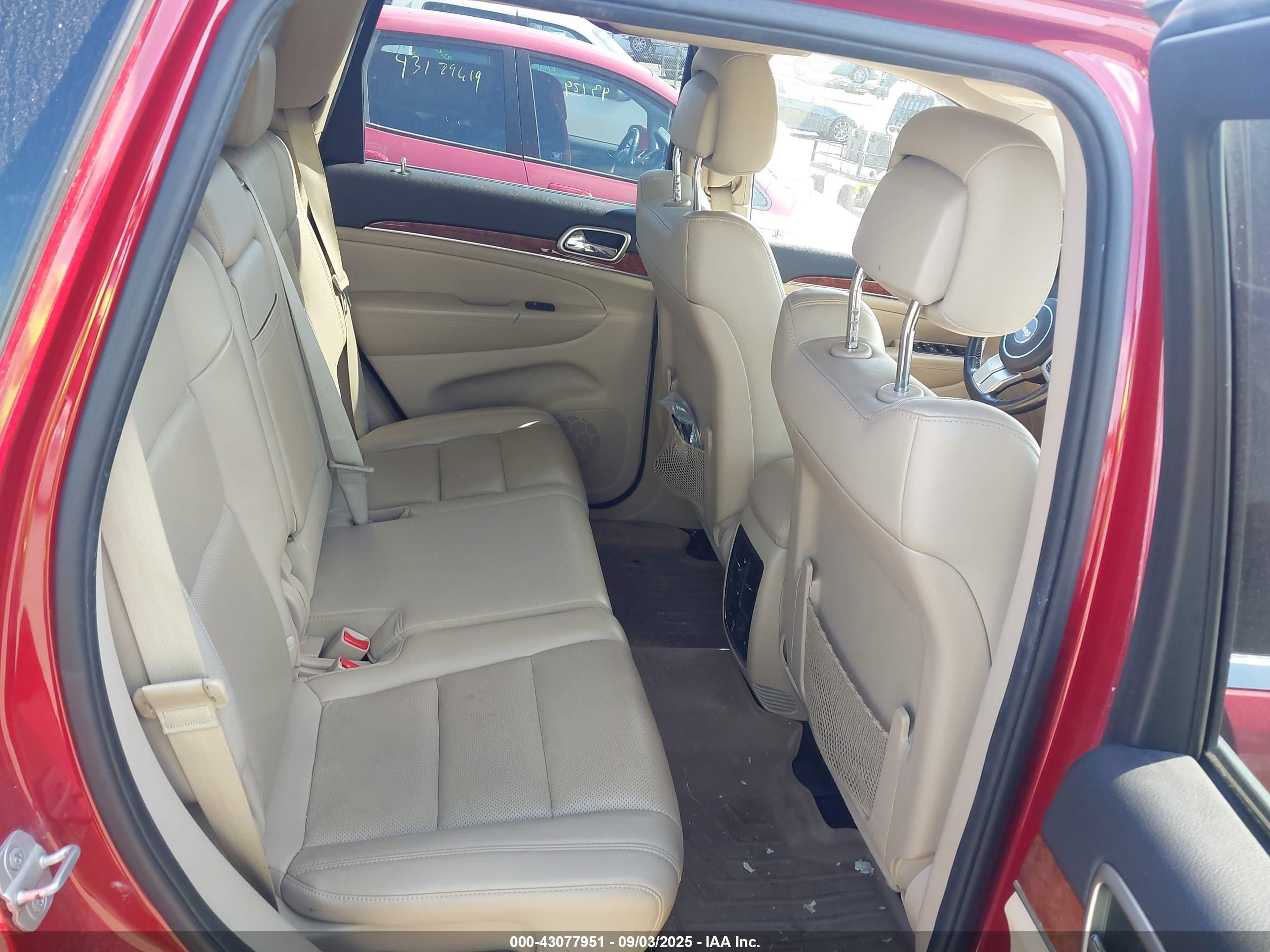 2011 Jeep Grand Cherokee Limited Красный vin: 1J4RR5GGXBC603112