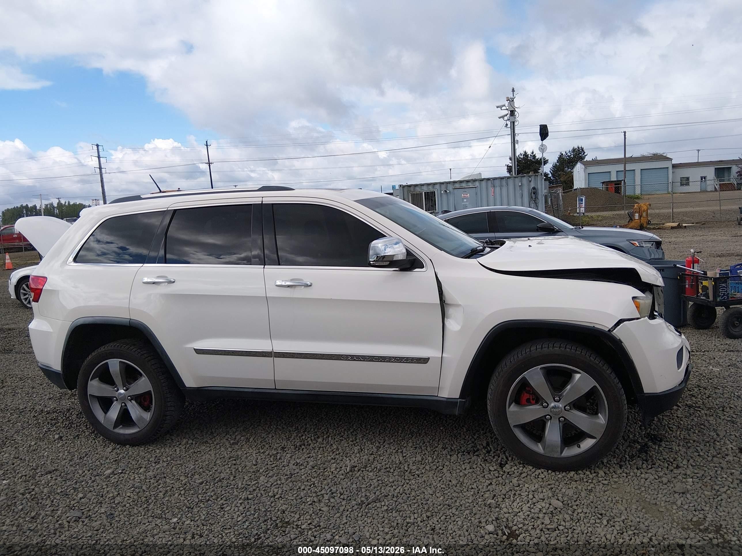 2011 Jeep Grand Cherokee Limited White vin: 1J4RR5GT2BC556767
