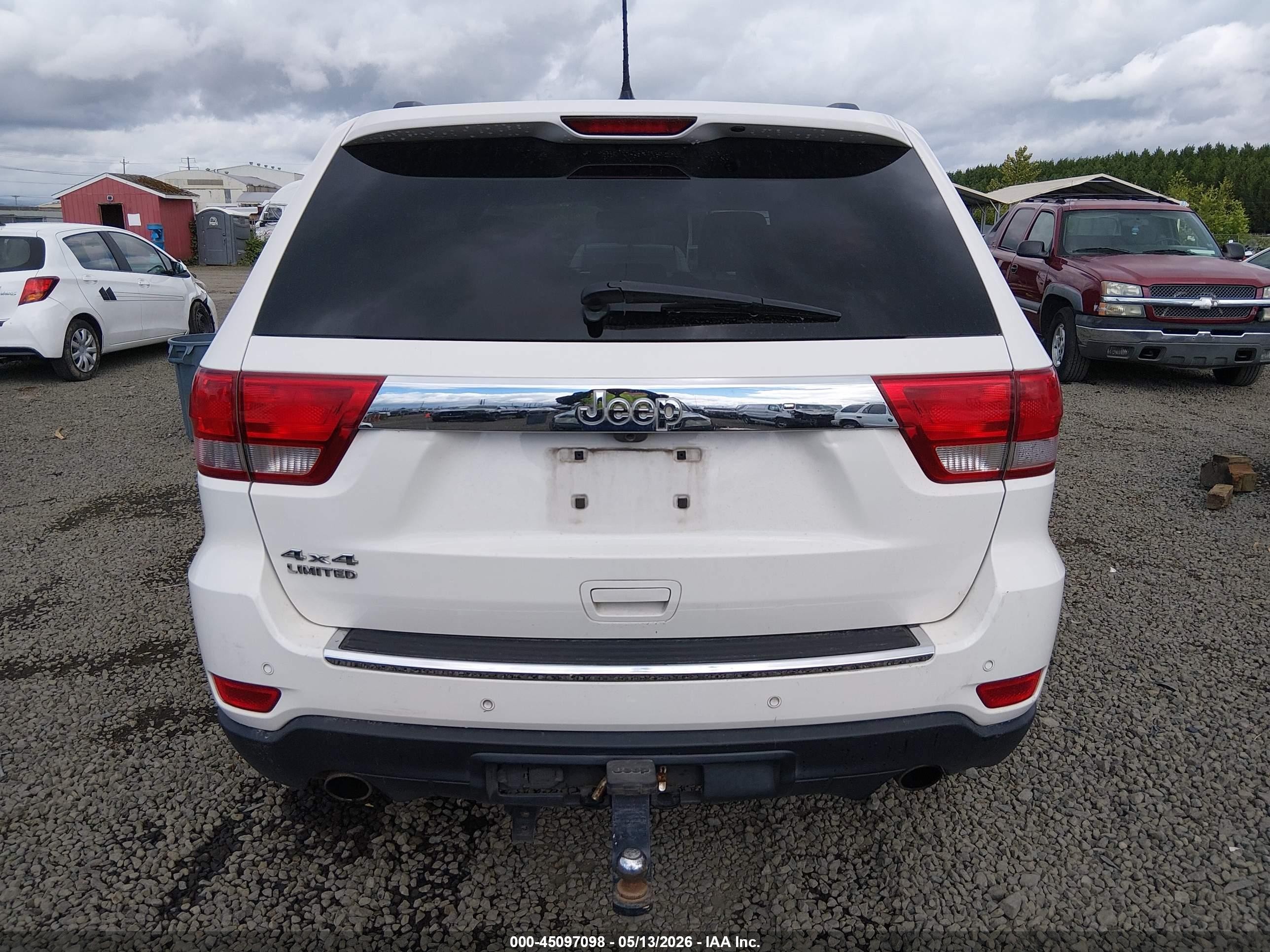 2011 Jeep Grand Cherokee Limited White vin: 1J4RR5GT2BC556767