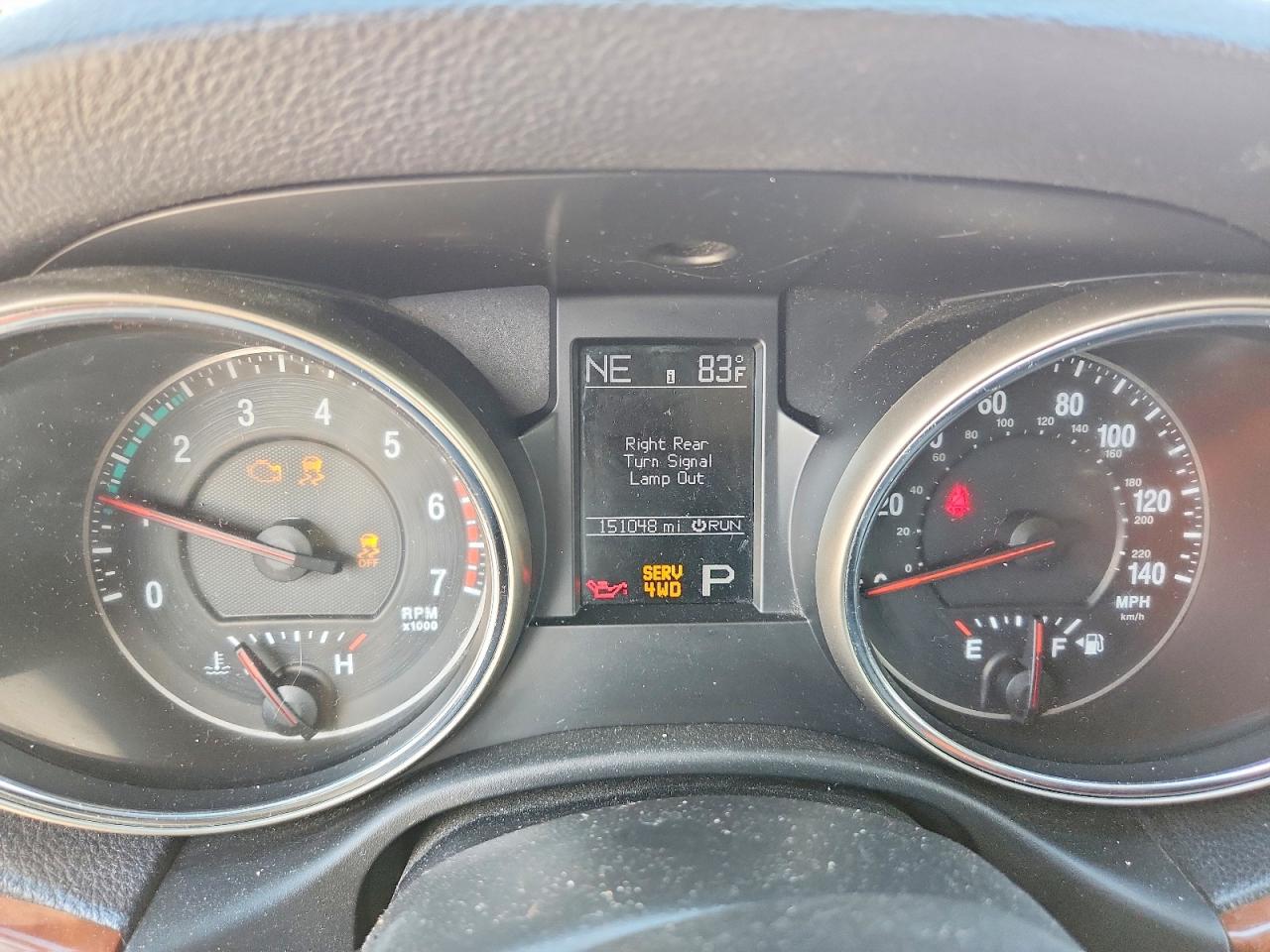2011 Jeep Grand Cheroke Limited Silver vin: 1J4RR5GT2BC649529