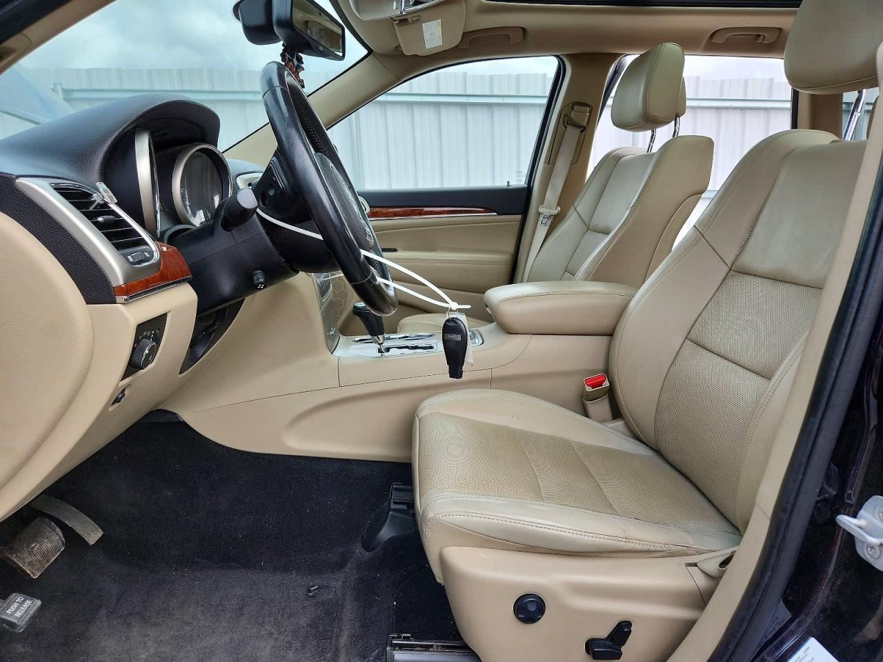 2011 Jeep Grand Cherokee Limited Черный vin: 1J4RR5GT3BC500790