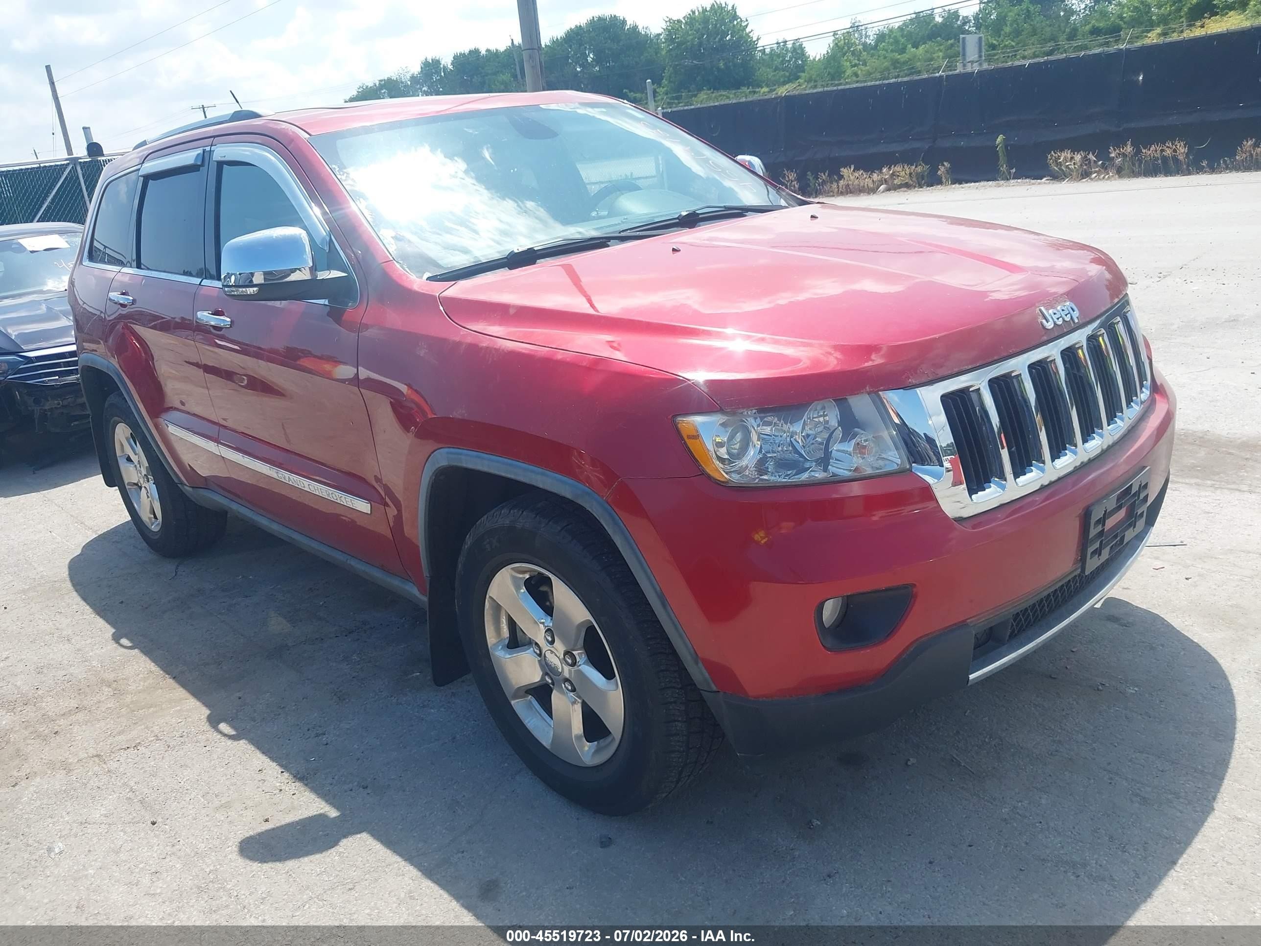 2011 Jeep Grand Cherokee Limited Red vin: 1J4RR5GT3BC575716