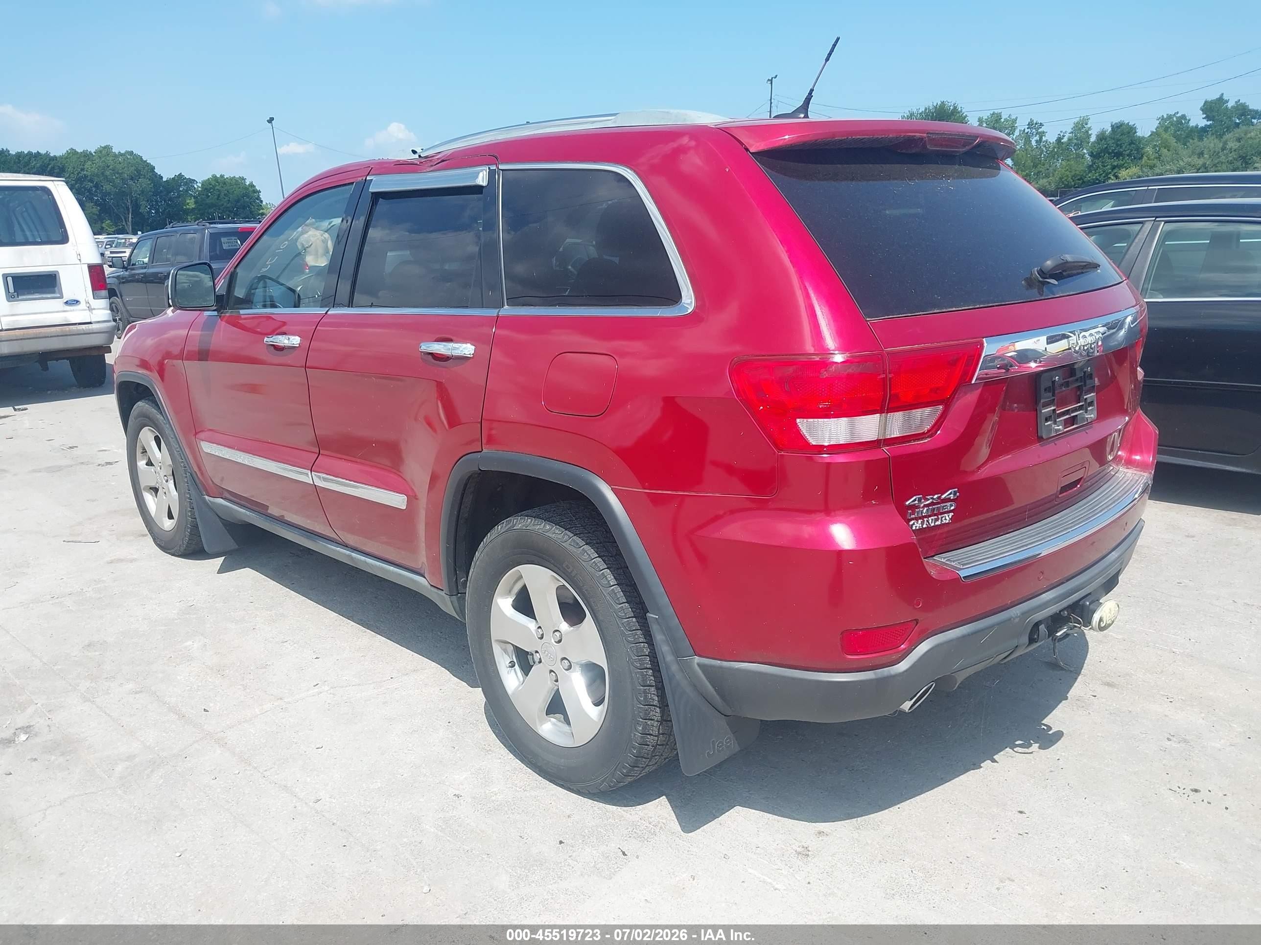 2011 Jeep Grand Cherokee Limited Red vin: 1J4RR5GT3BC575716