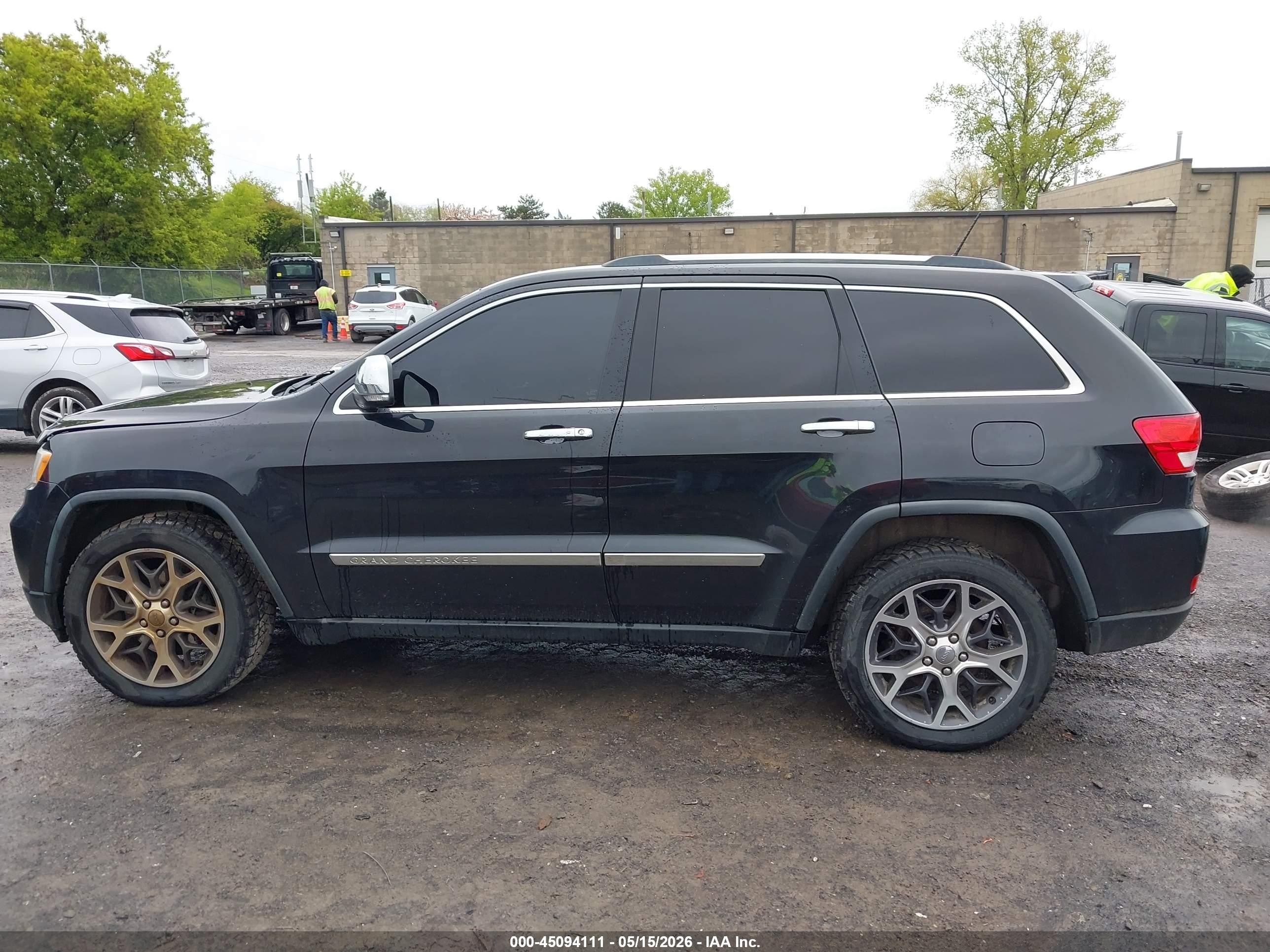 2011 Jeep Grand Cherokee Limited Dark Blue vin: 1J4RR5GT8BC628619