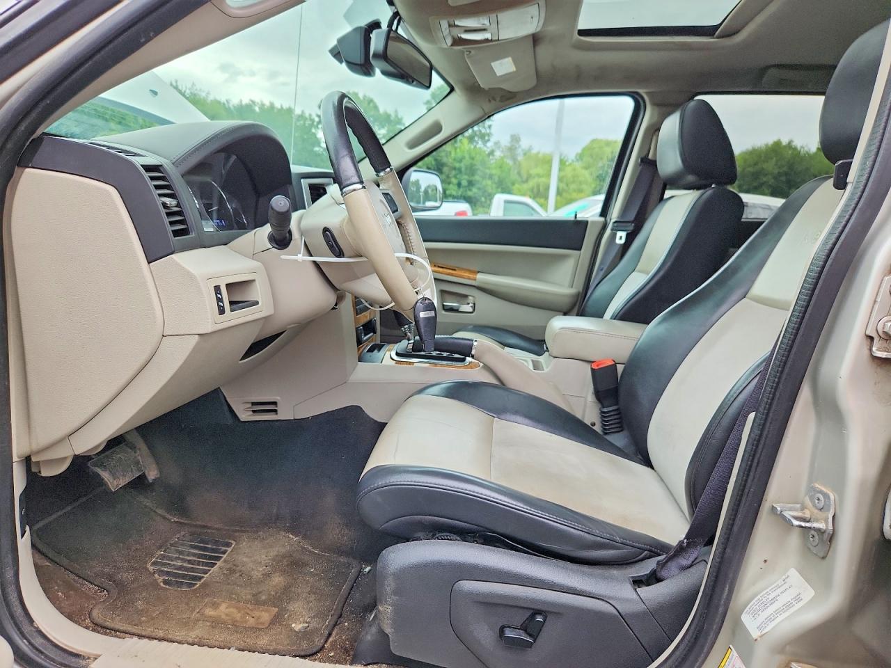 2010 Jeep Grand Cherokee Limited Белый vin: 1J4RR5GTXAC108307
