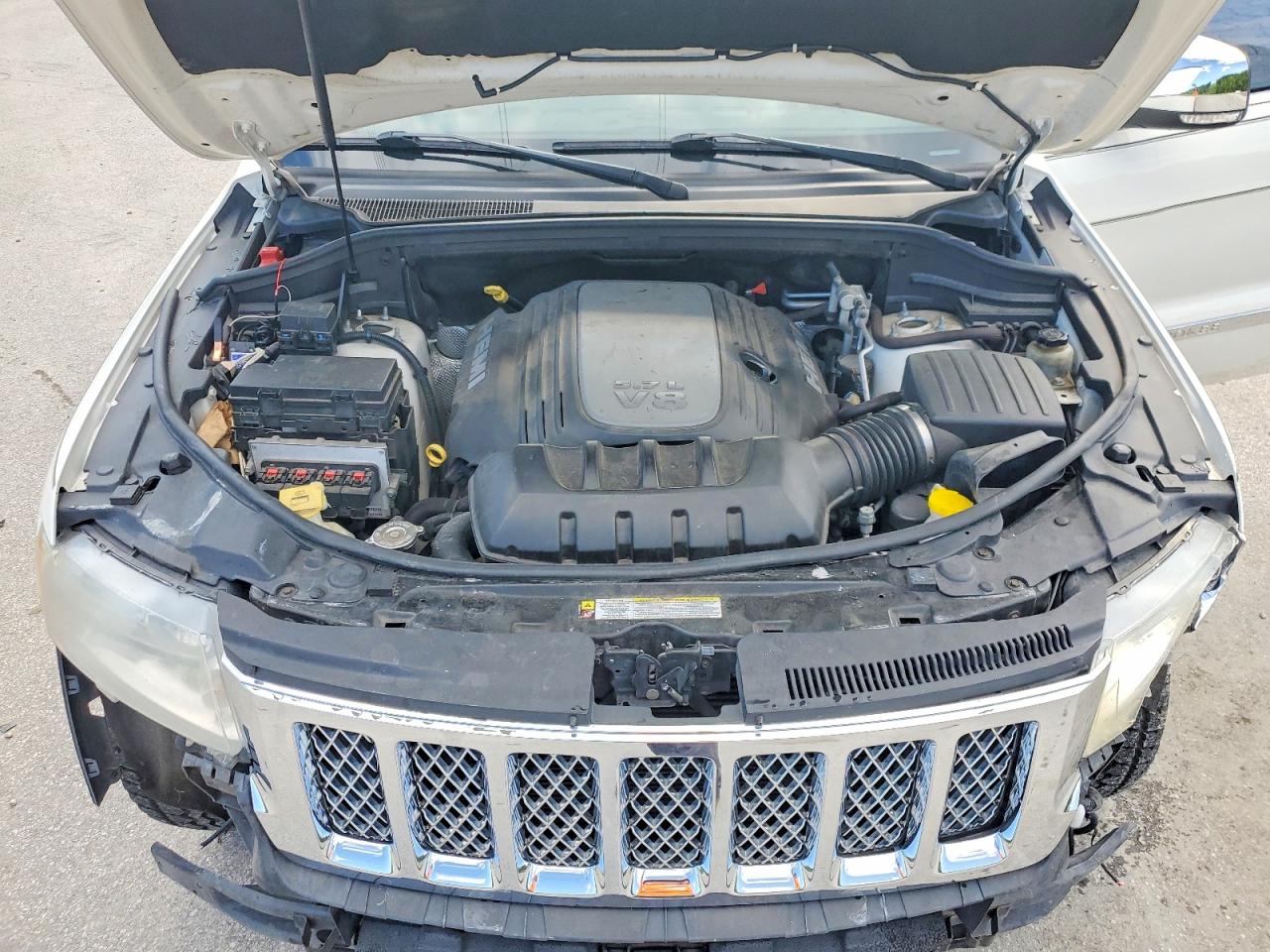 2011 Jeep Grand Cherokee Limited White vin: 1J4RR5GTXBC509180