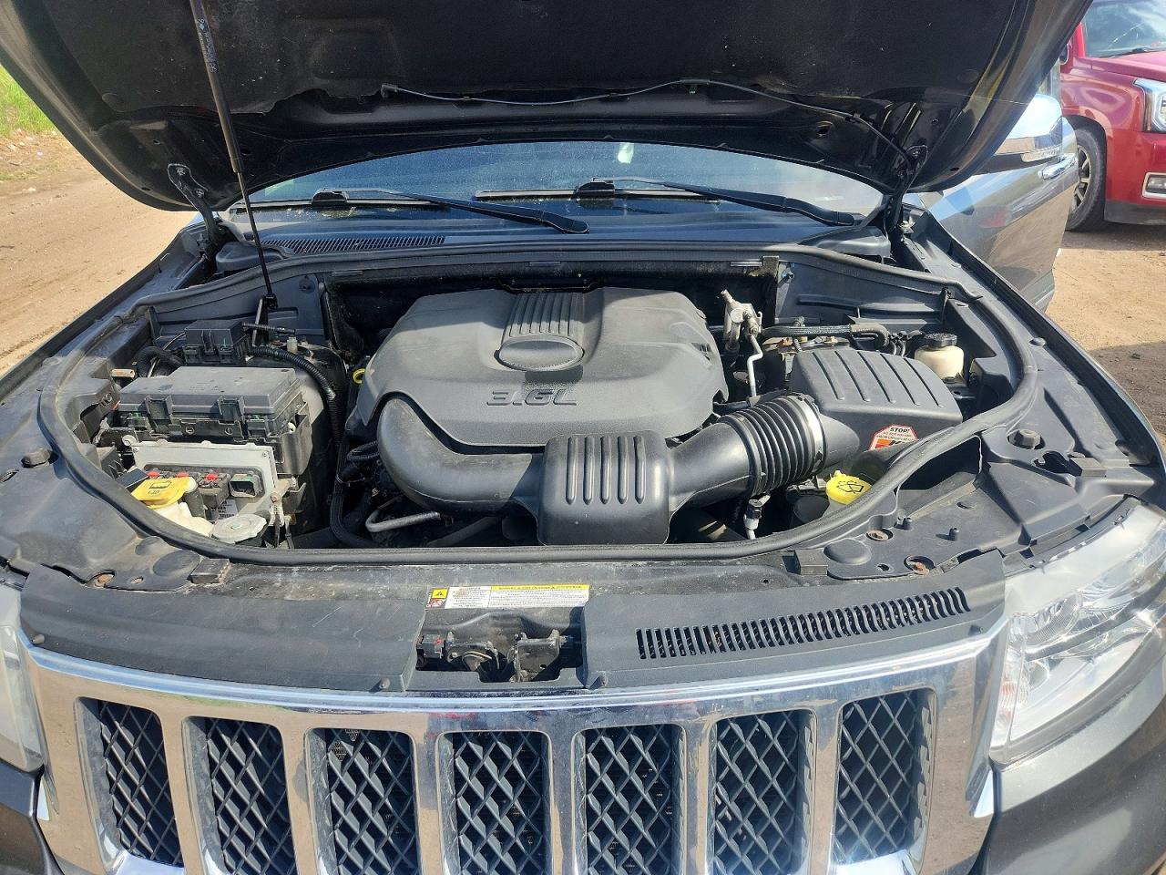 2011 Jeep Grand Cherokee Overland Gray vin: 1J4RR6GG0BC526711