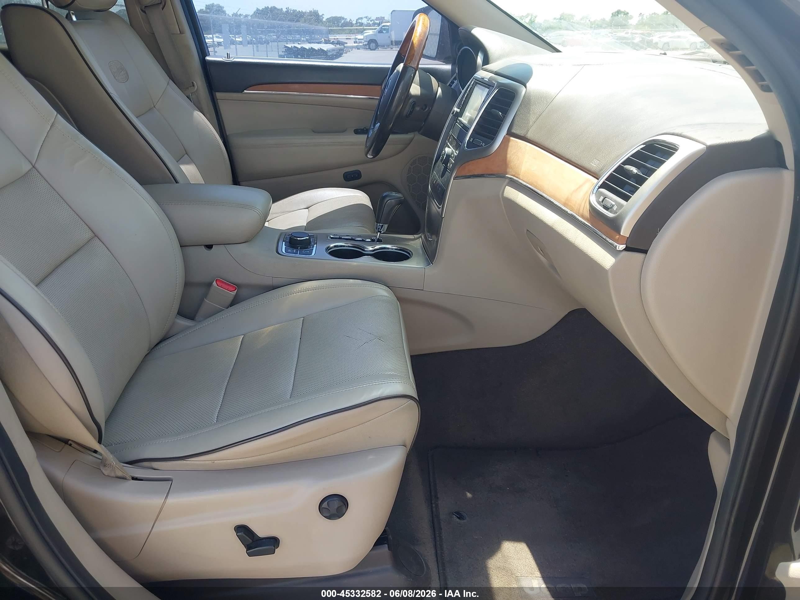 2011 Jeep Grand Cherokee Overland Black vin: 1J4RR6GG0BC528099