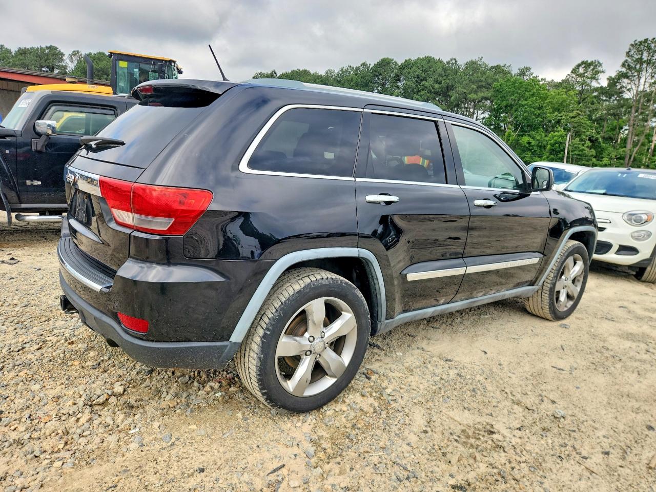 2011 Jeep Grand Cherokee Overland Black vin: 1J4RR6GG0BC561104