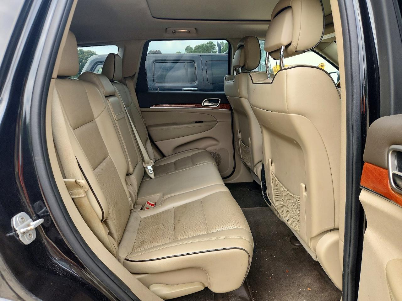 2011 Jeep Grand Cherokee Overland Black vin: 1J4RR6GG0BC561104