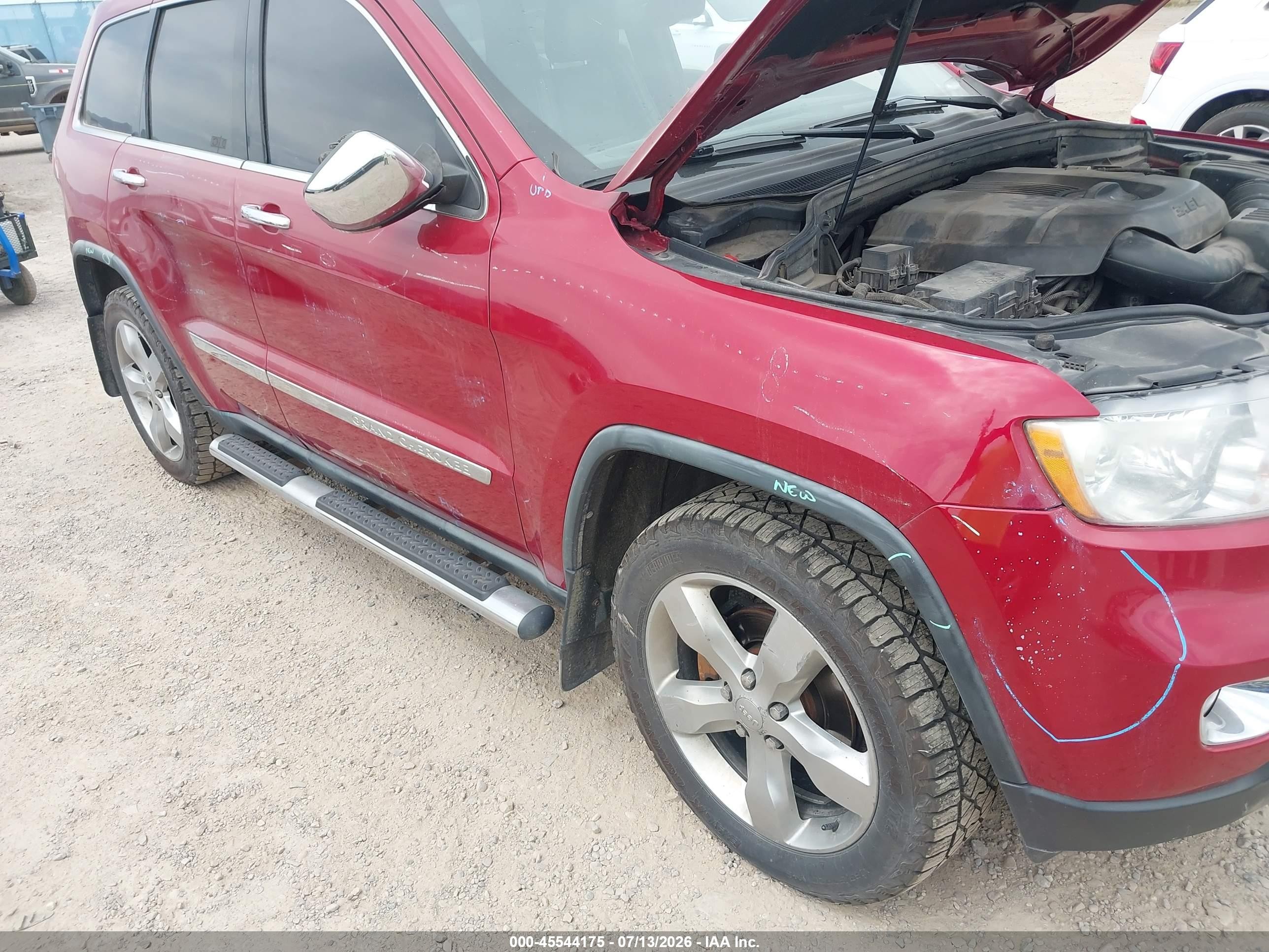 2011 Jeep Grand Cherokee Overland Red vin: 1J4RR6GG0BC586326