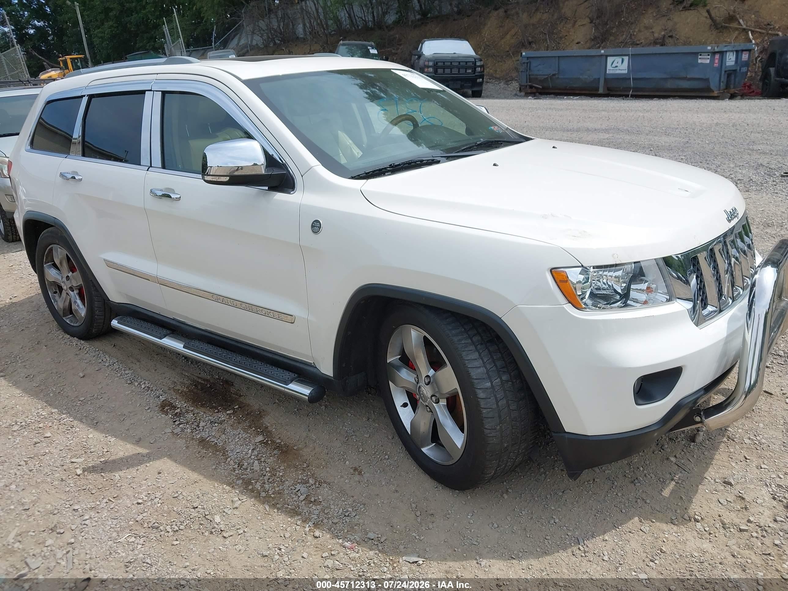 2011 Jeep Grand Cherokee Overland White vin: 1J4RR6GG1BC571673
