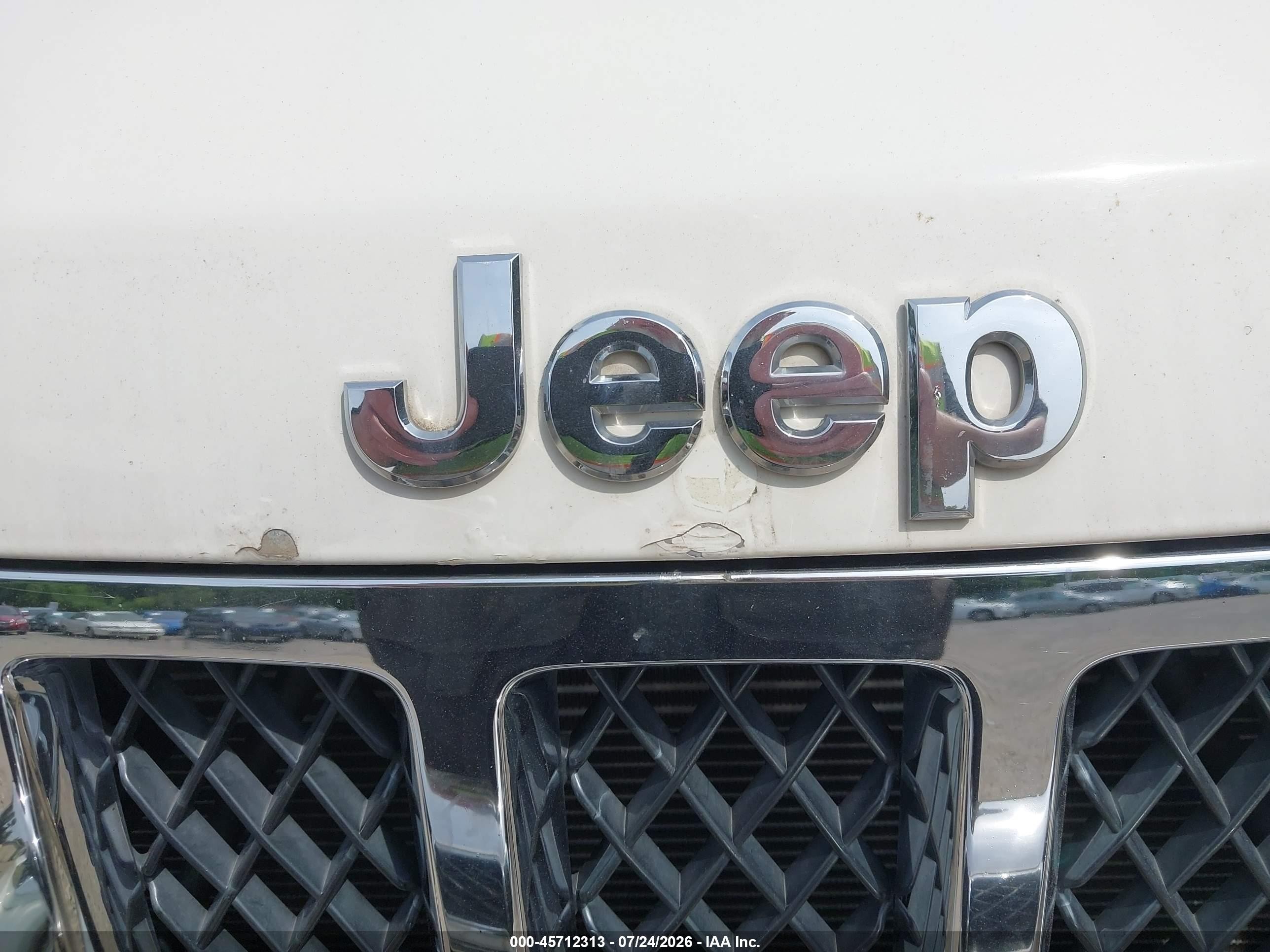 2011 Jeep Grand Cherokee Overland White vin: 1J4RR6GG1BC571673