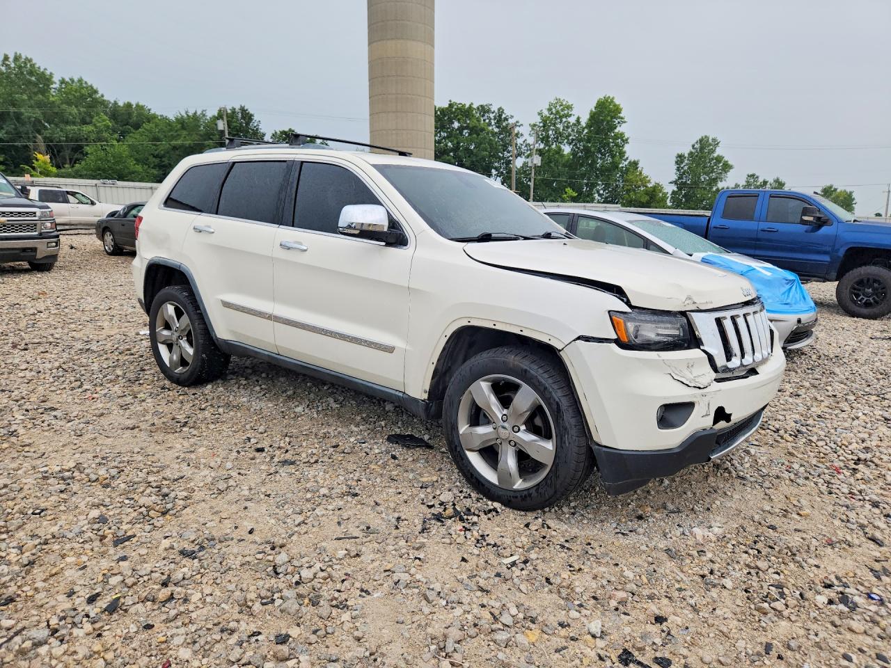 2011 Jeep Grand Cherokee Overland White vin: 1J4RR6GG3BC737045