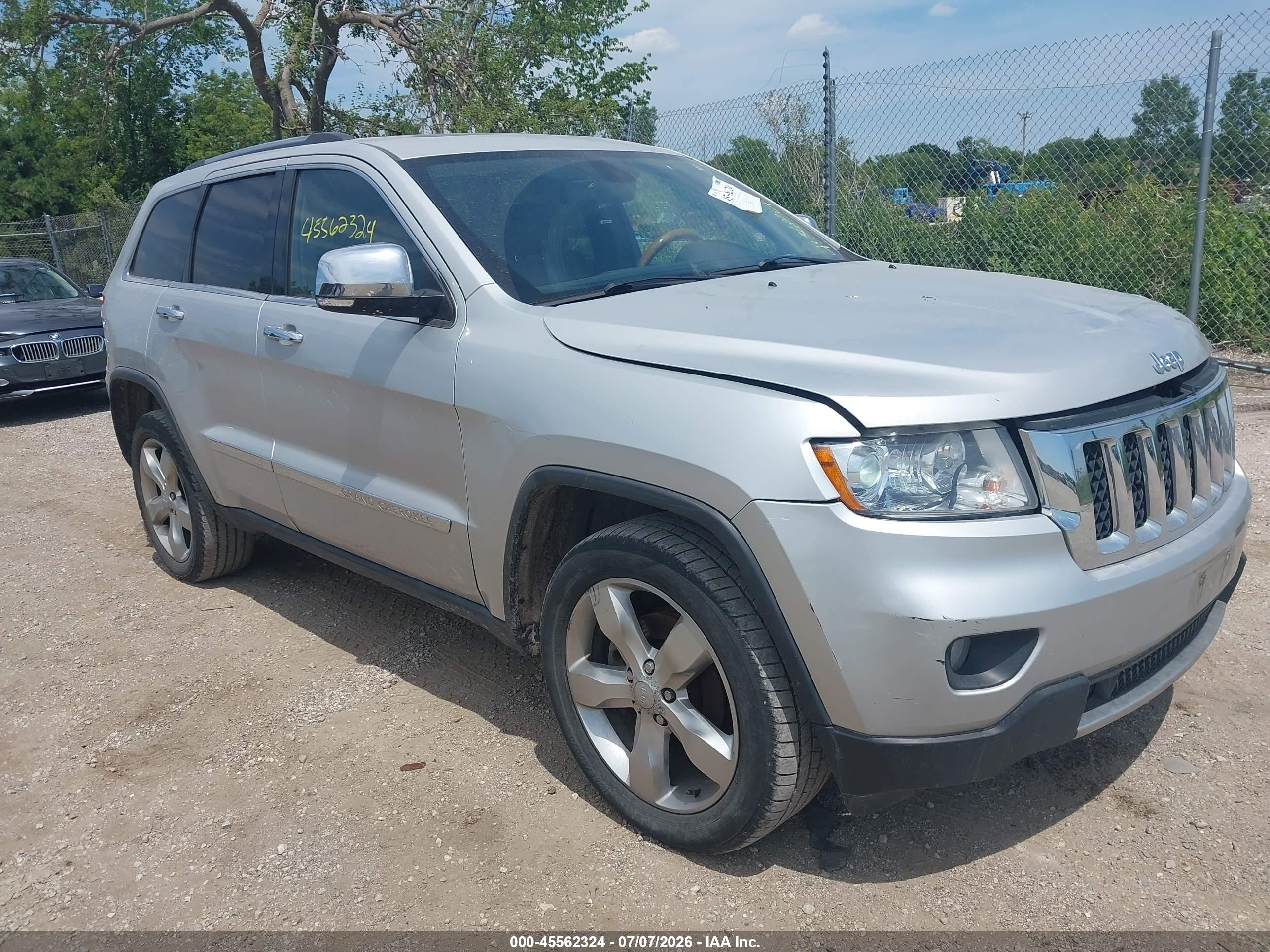 2011 Jeep Grand Cherokee Overland Silver vin: 1J4RR6GG4BC517817