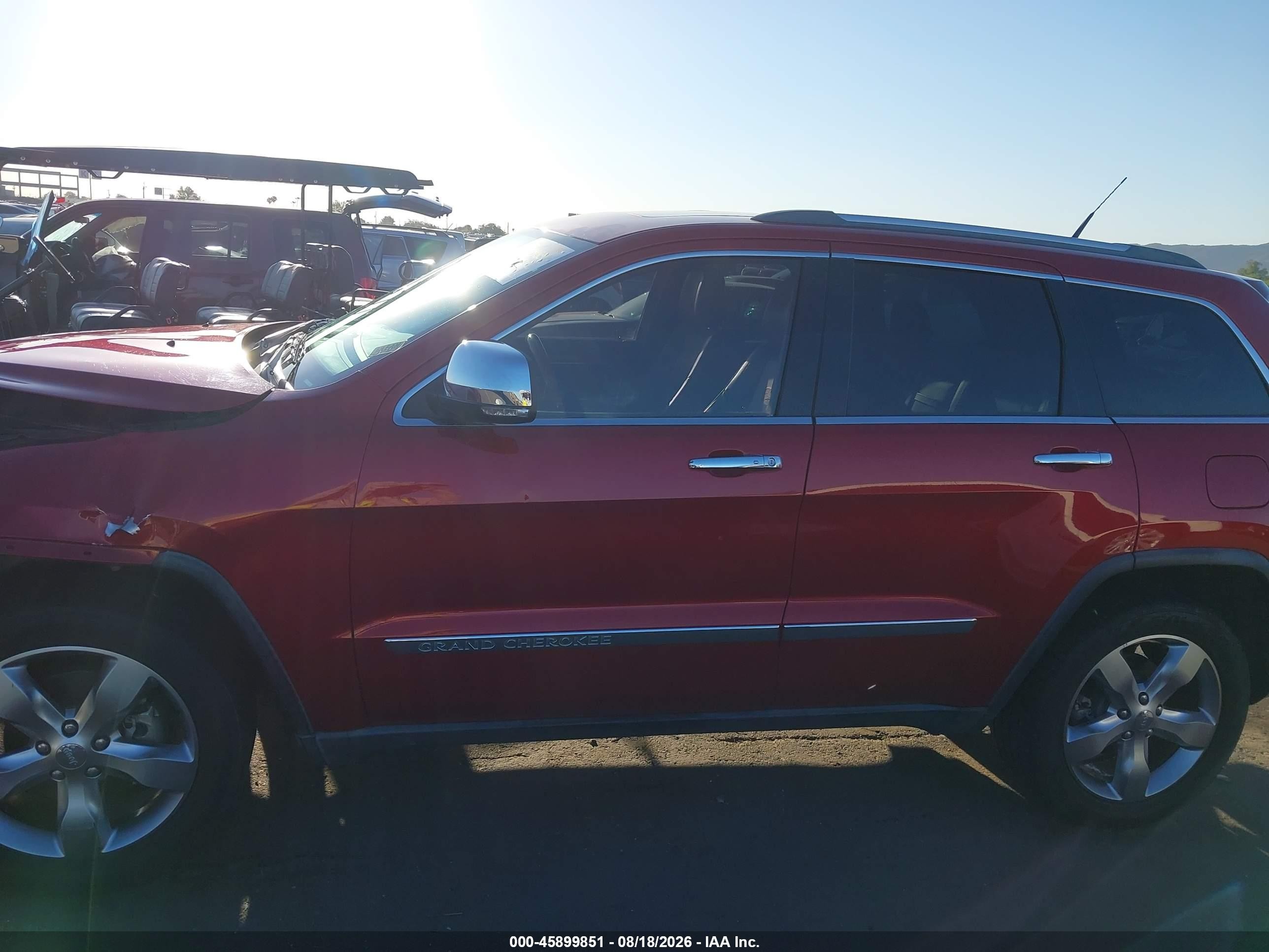 2011 Jeep Grand Cherokee Overland Red vin: 1J4RR6GG4BC698322