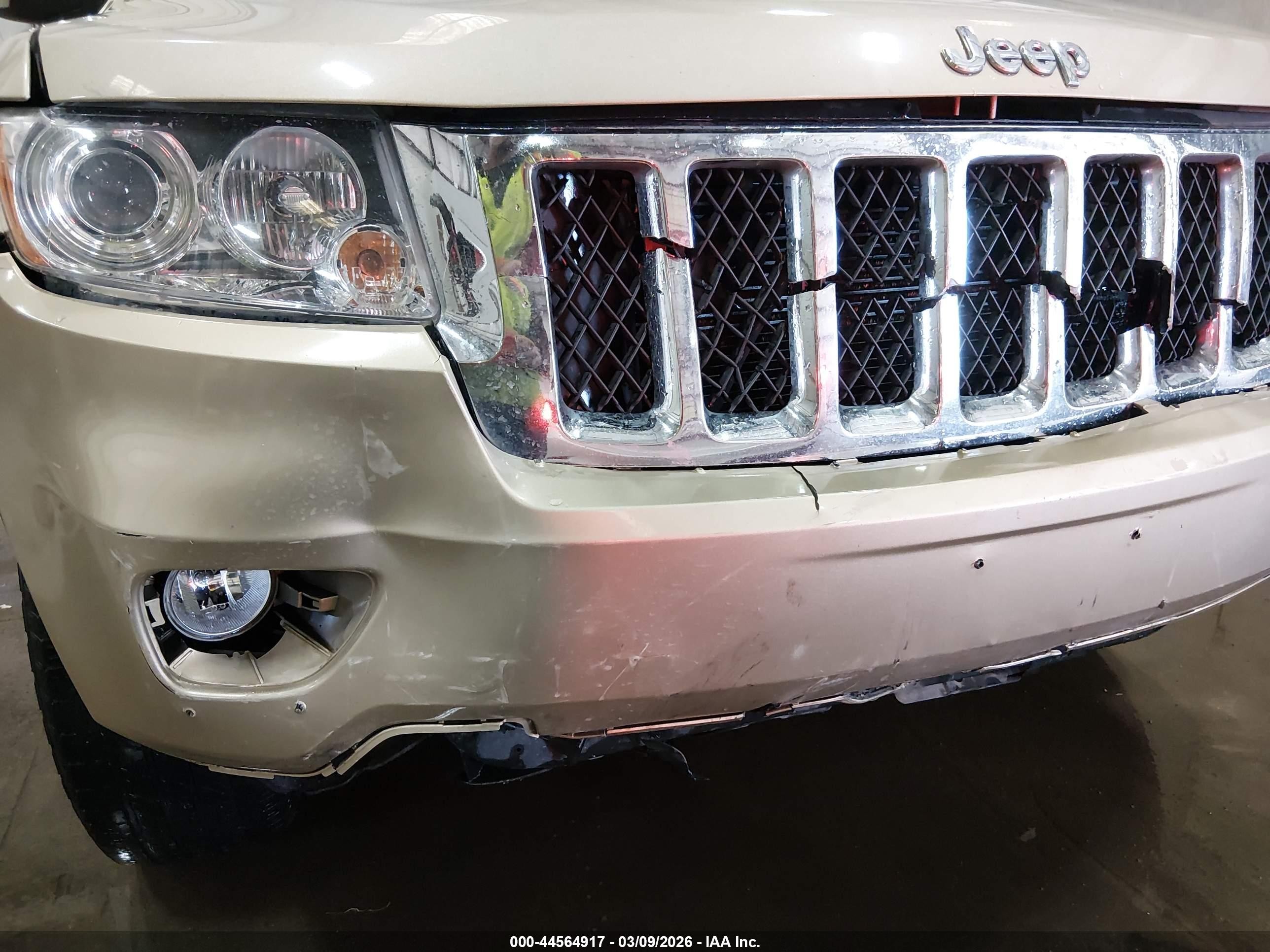 2011 Jeep Grand Cherokee Overland Tan vin: 1J4RR6GG9BC636303