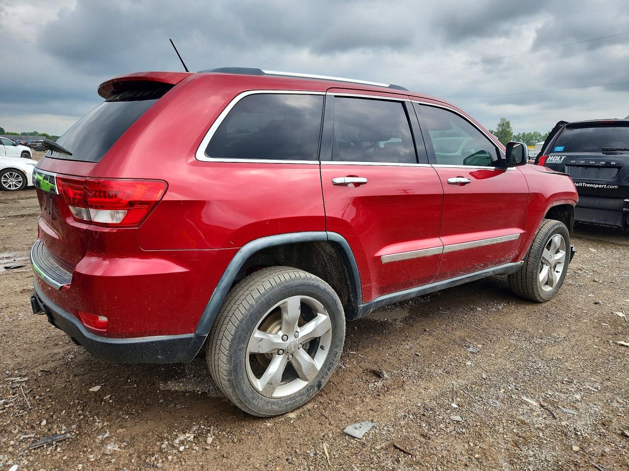 2011 Jeep Grand Cherokee Overland Red vin: 1J4RR6GG9BC643347