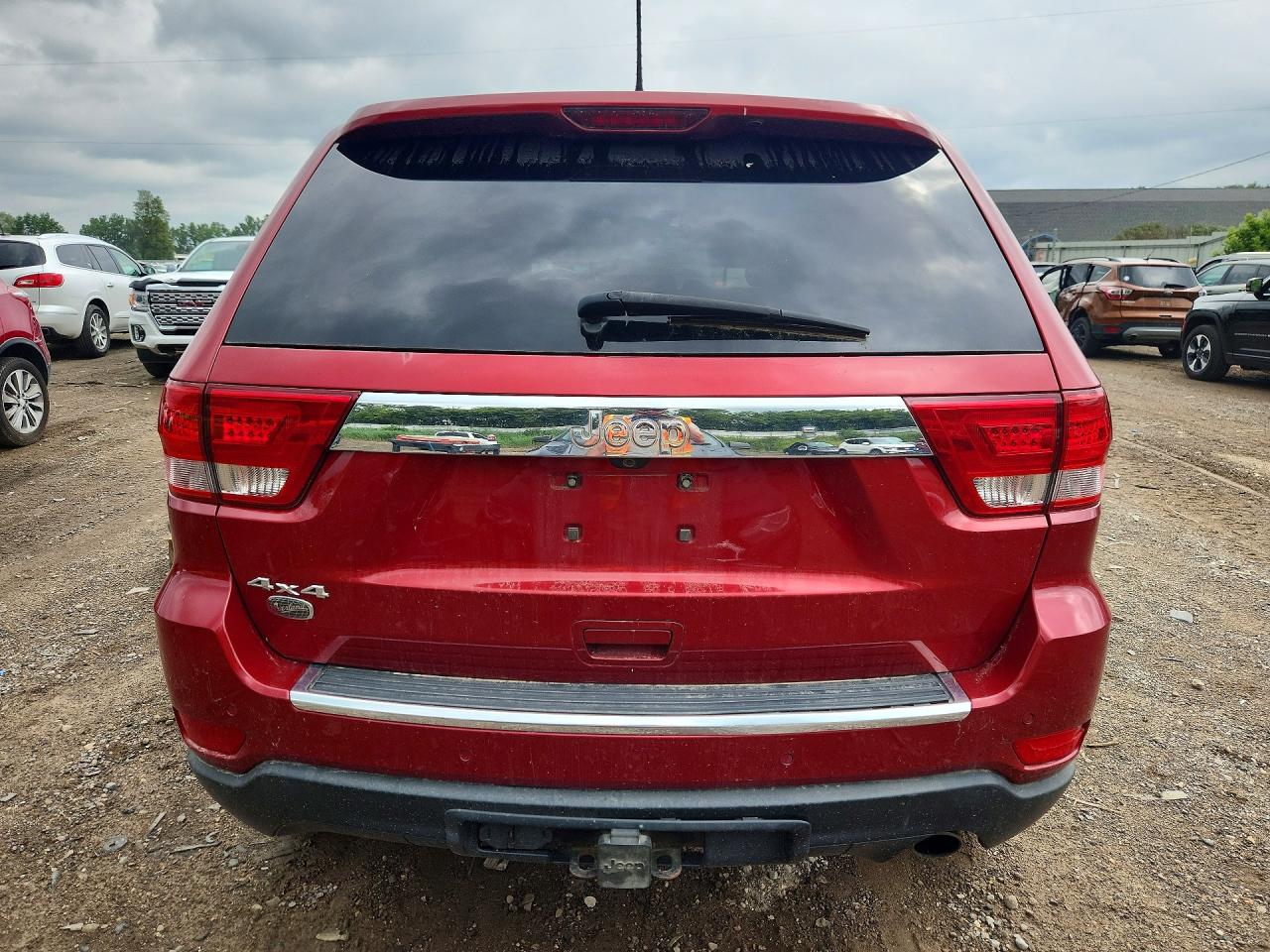 2011 Jeep Grand Cherokee Overland Red vin: 1J4RR6GG9BC643347