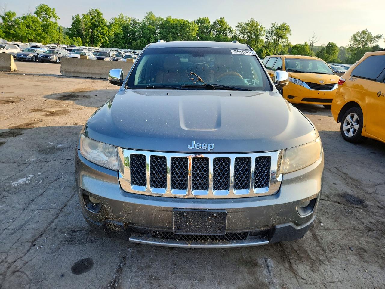2011 Jeep Grand Cherokee Overland Серебряный vin: 1J4RR6GG9BC744310