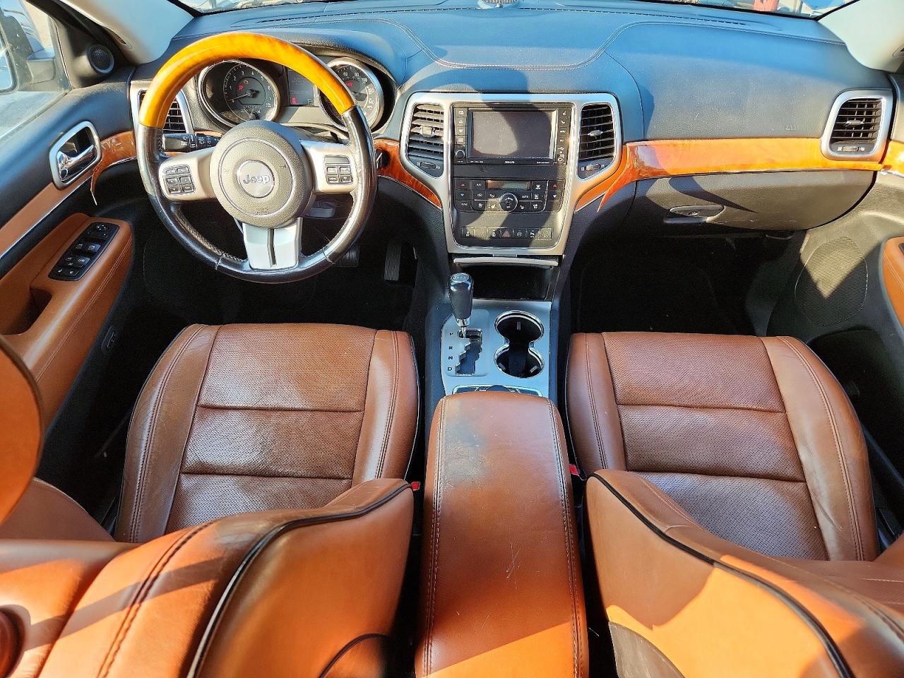 2011 Jeep Grand Cherokee Overland Серебряный vin: 1J4RR6GG9BC744310
