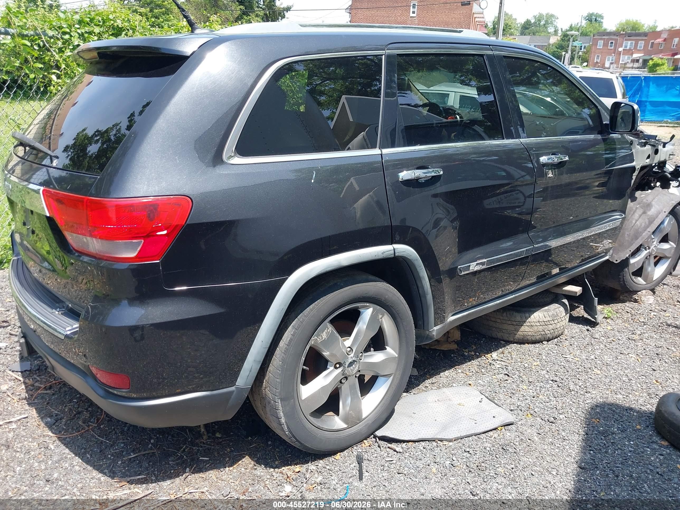 2011 Jeep Grand Cherokee Overland vin: 1J4RR6GGXBC701952