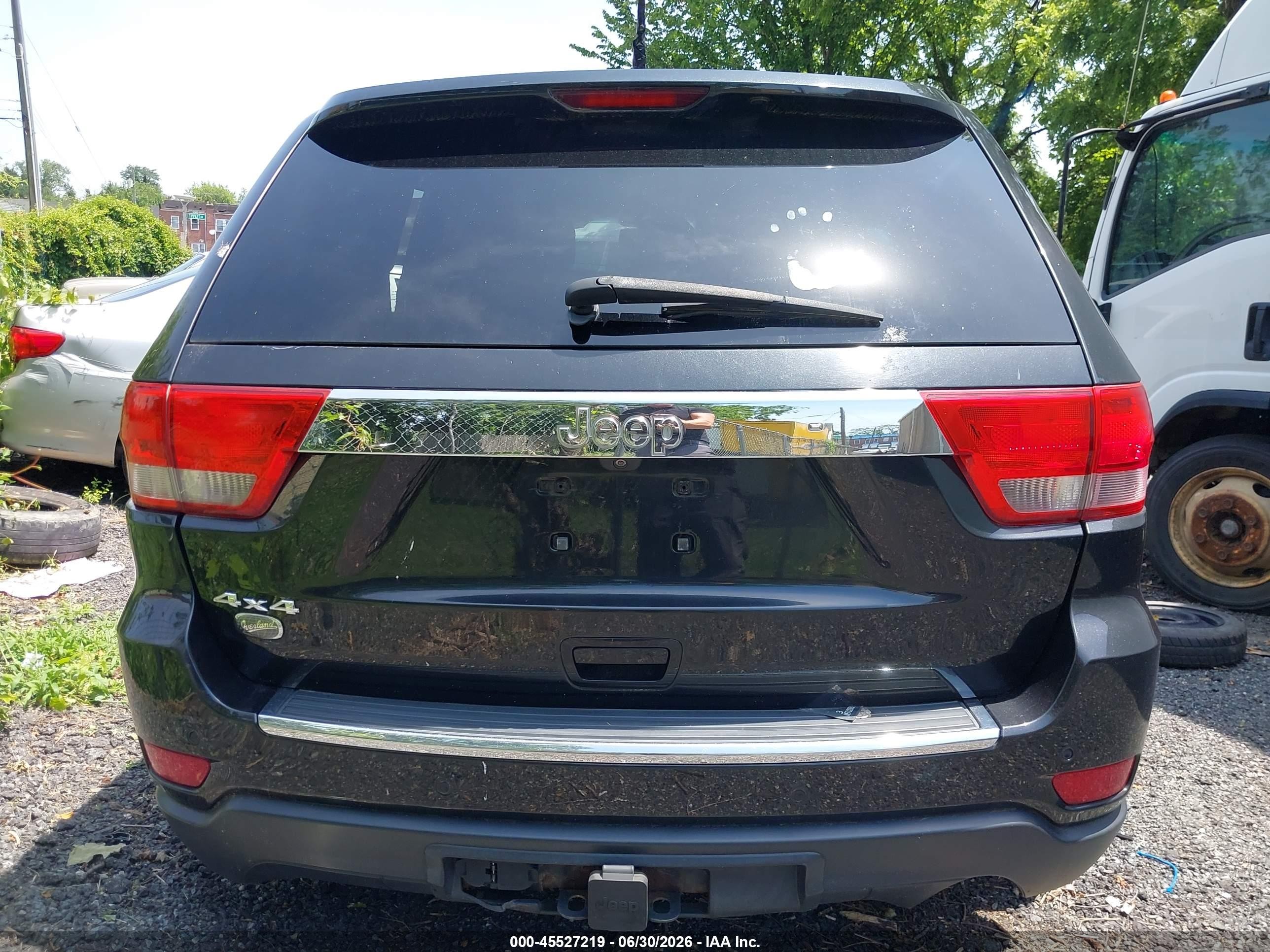 2011 Jeep Grand Cherokee Overland vin: 1J4RR6GGXBC701952