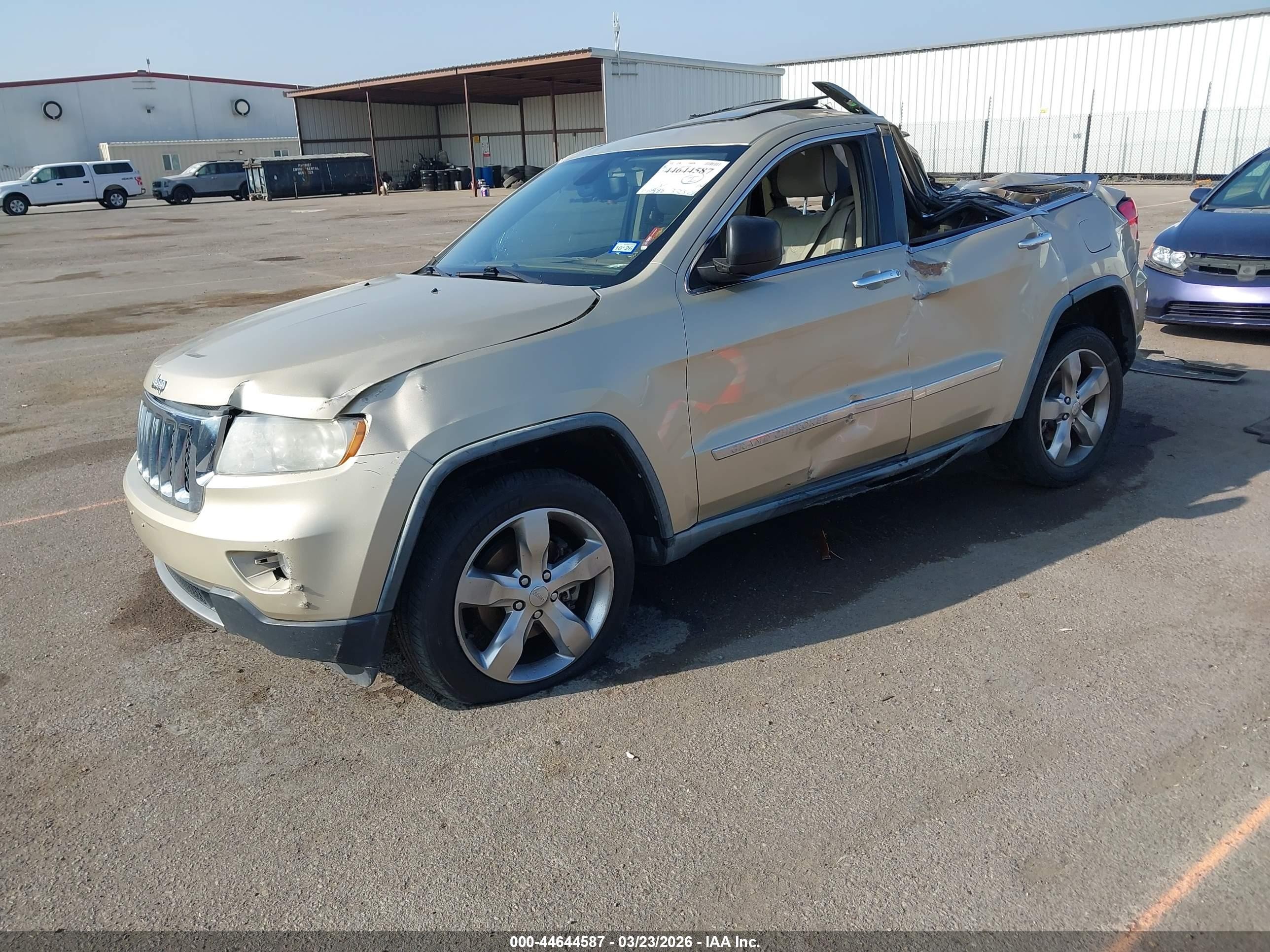 2011 Jeep Grand Cherokee Overland Brown vin: 1J4RR6GGXBC745370
