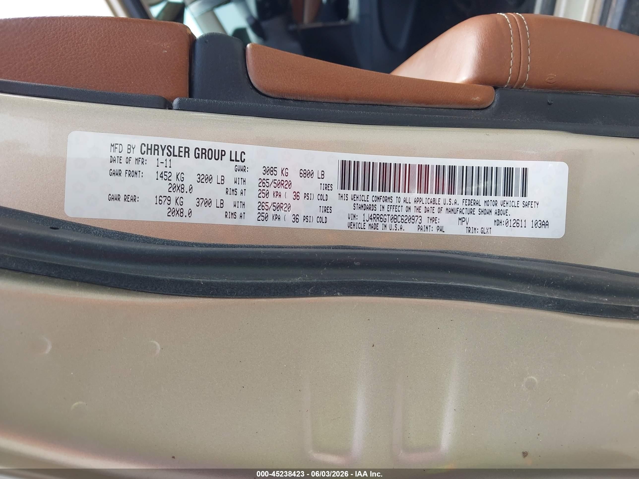 2011 Jeep Grand Cherokee Overland Золотой vin: 1J4RR6GT0BC620973