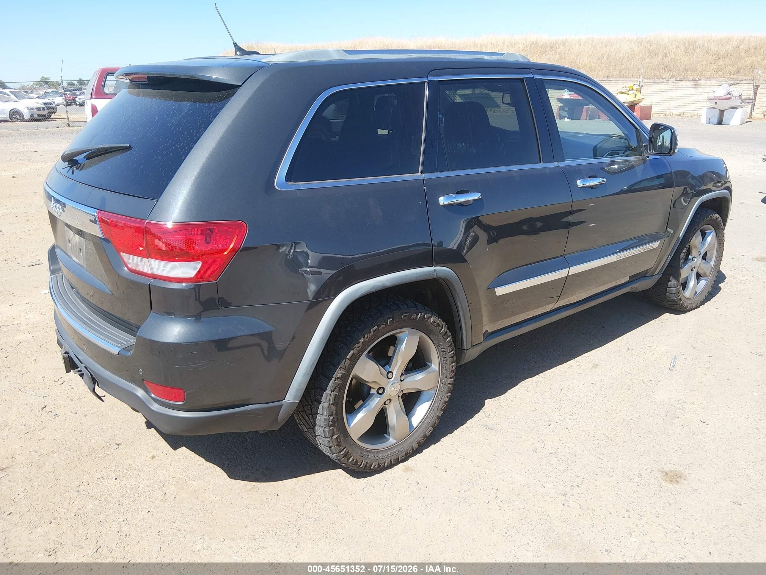 2011 Jeep Grand Cherokee Overland Gray vin: 1J4RR6GT1BC604913