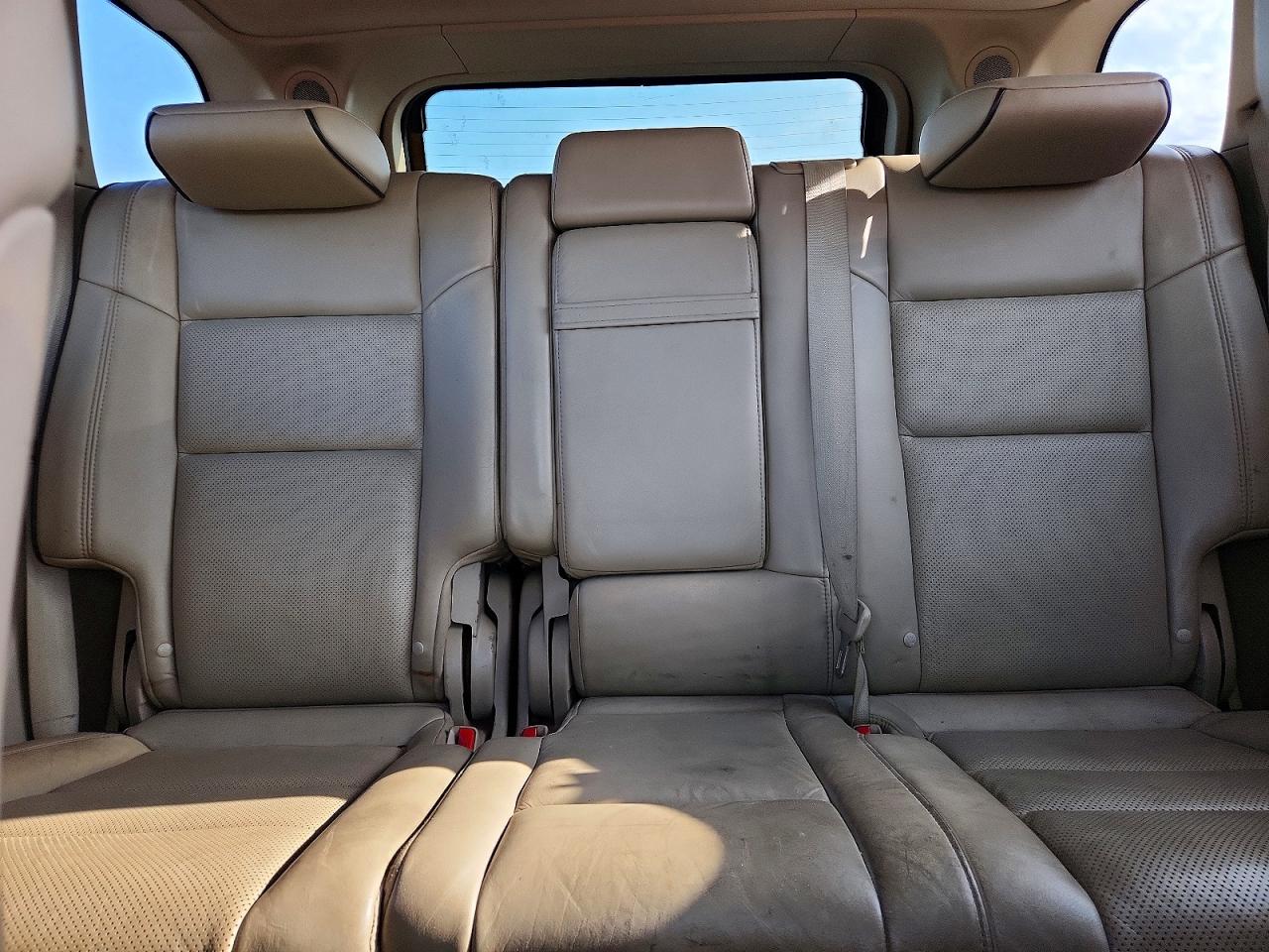 2011 Jeep Grand Cherokee Overland Silver vin: 1J4RR6GT1BC629407