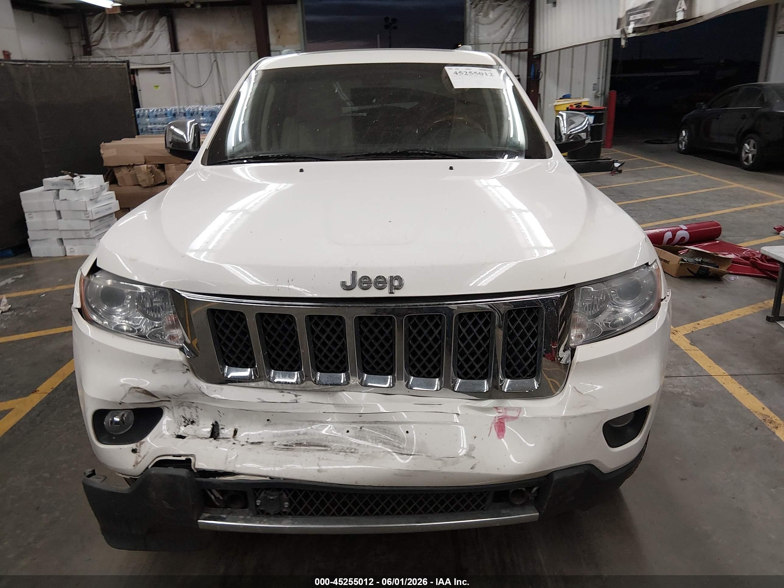 2011 Jeep Grand Cherokee Overland Белый vin: 1J4RR6GT2BC555656