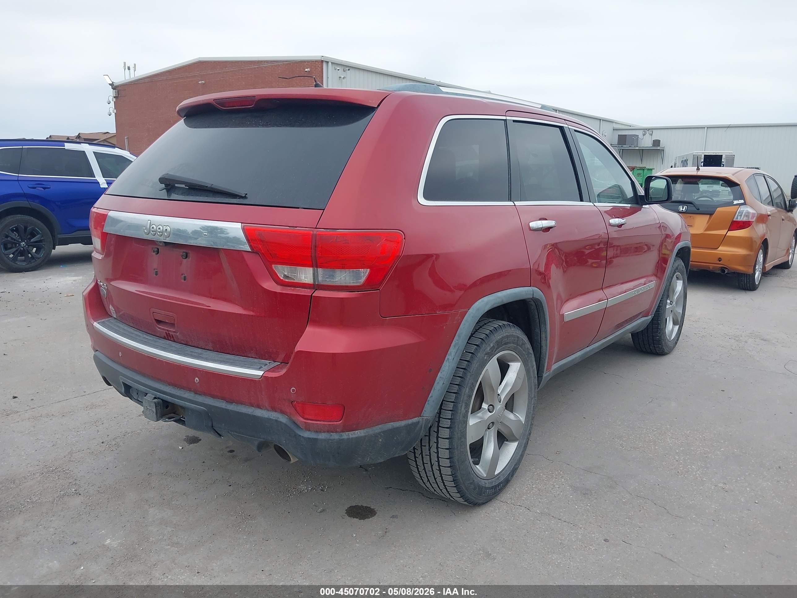 2011 Jeep Grand Cherokee Overland Burgundy vin: 1J4RR6GT2BC606024