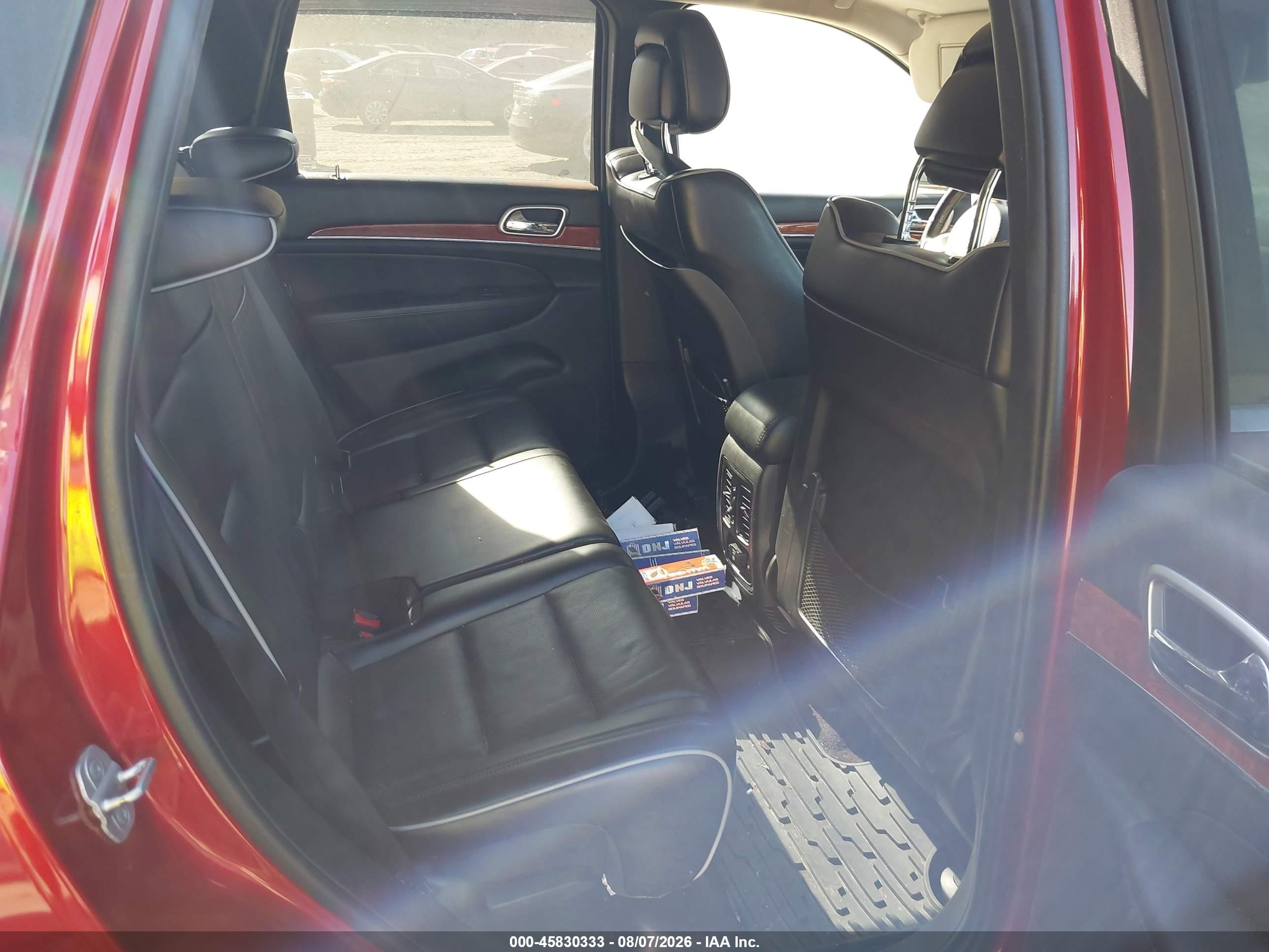2011 Jeep Grand Cherokee Overland Красный vin: 1J4RR6GT3BC549946