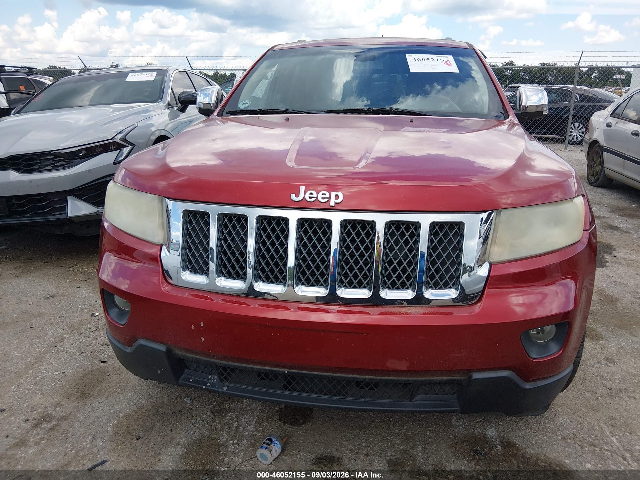 2011 Jeep Grand Cherokee Overland Red vin: 1J4RR6GT3BC700638