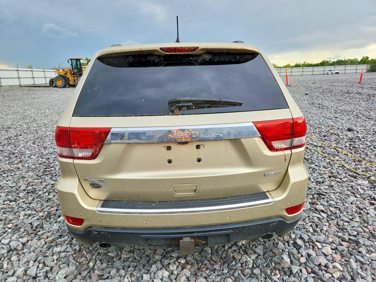 2011 Jeep Grand Cherokee Overland Gold vin: 1J4RR6GT5BC713066
